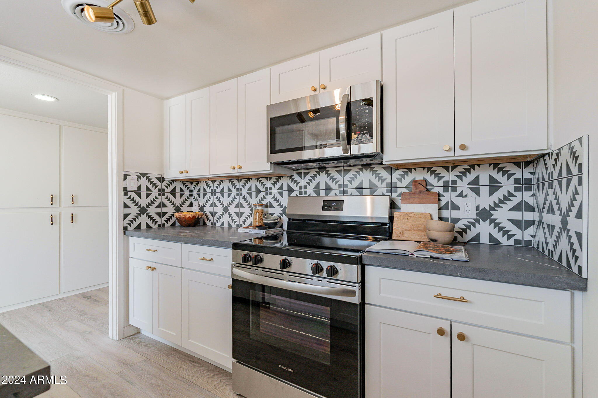 4701 N 68TH Street, 232