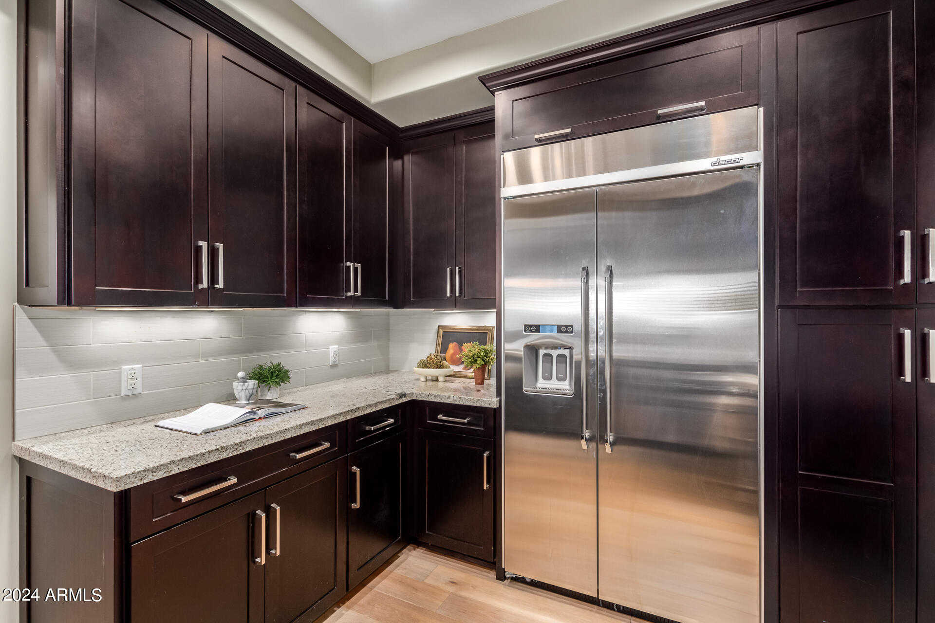 4805 N WOODMERE FAIRWAY, 2007