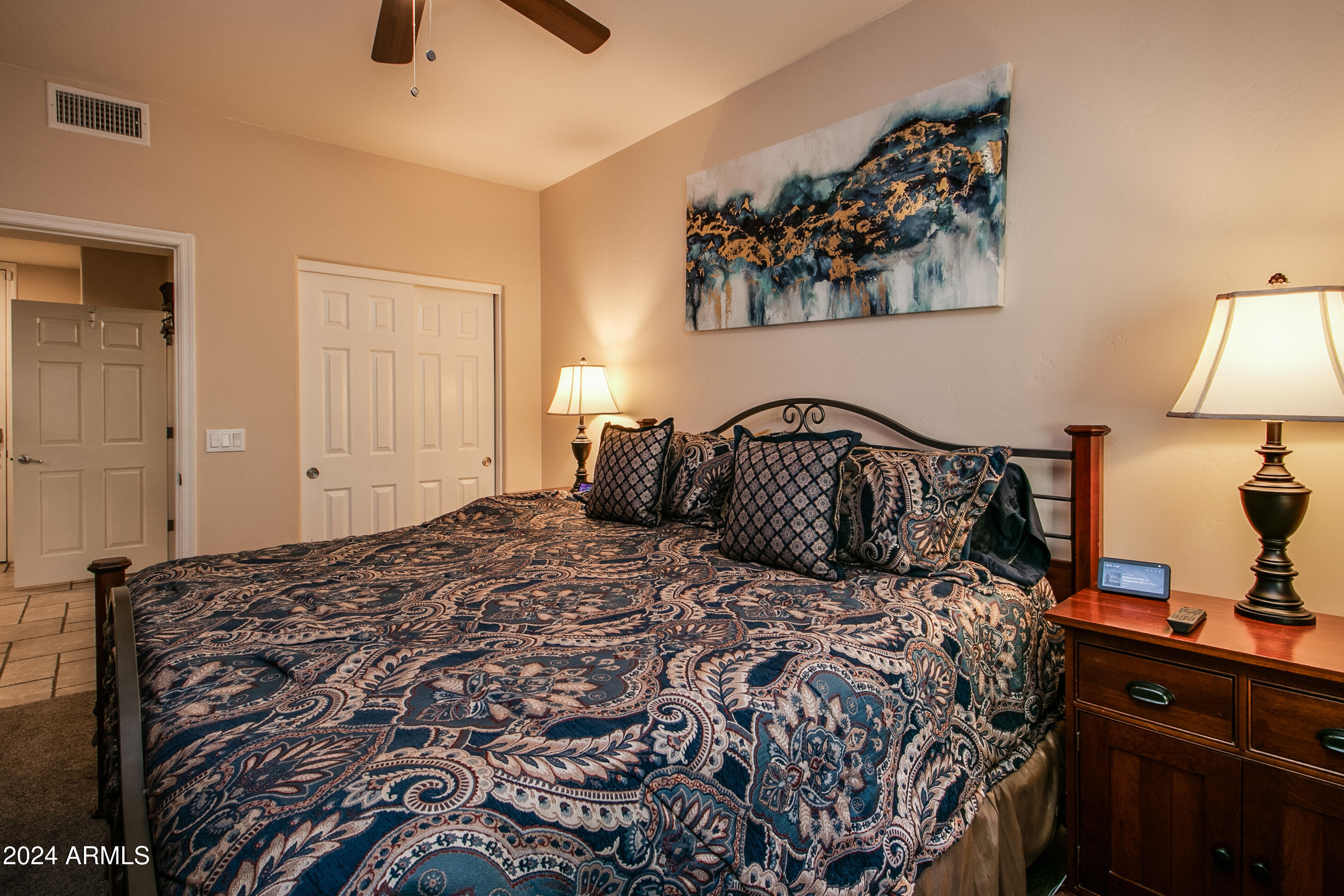 5450 E DEER VALLEY Drive, 2223