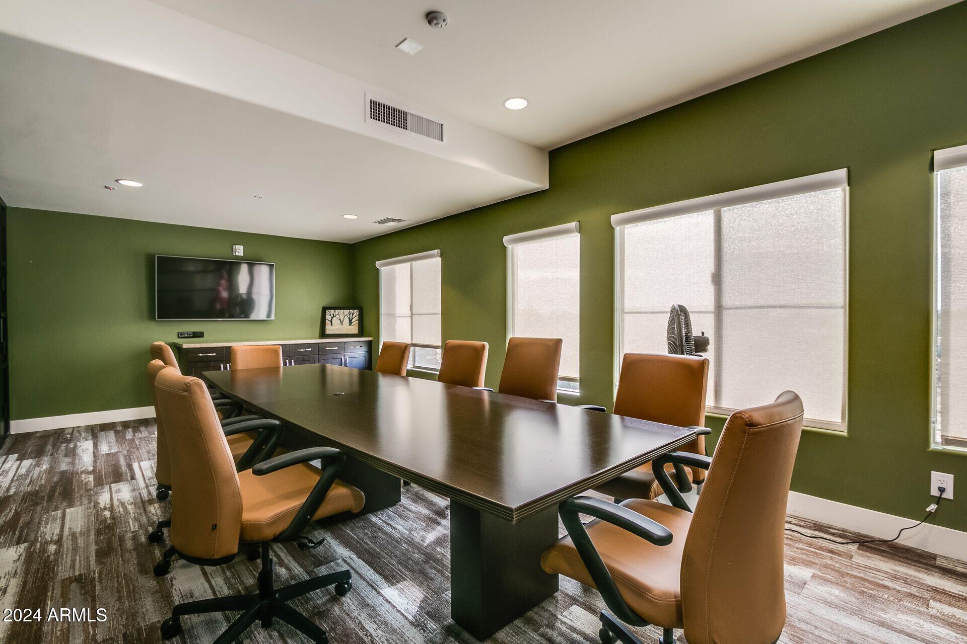 5450 E DEER VALLEY Drive, 2223