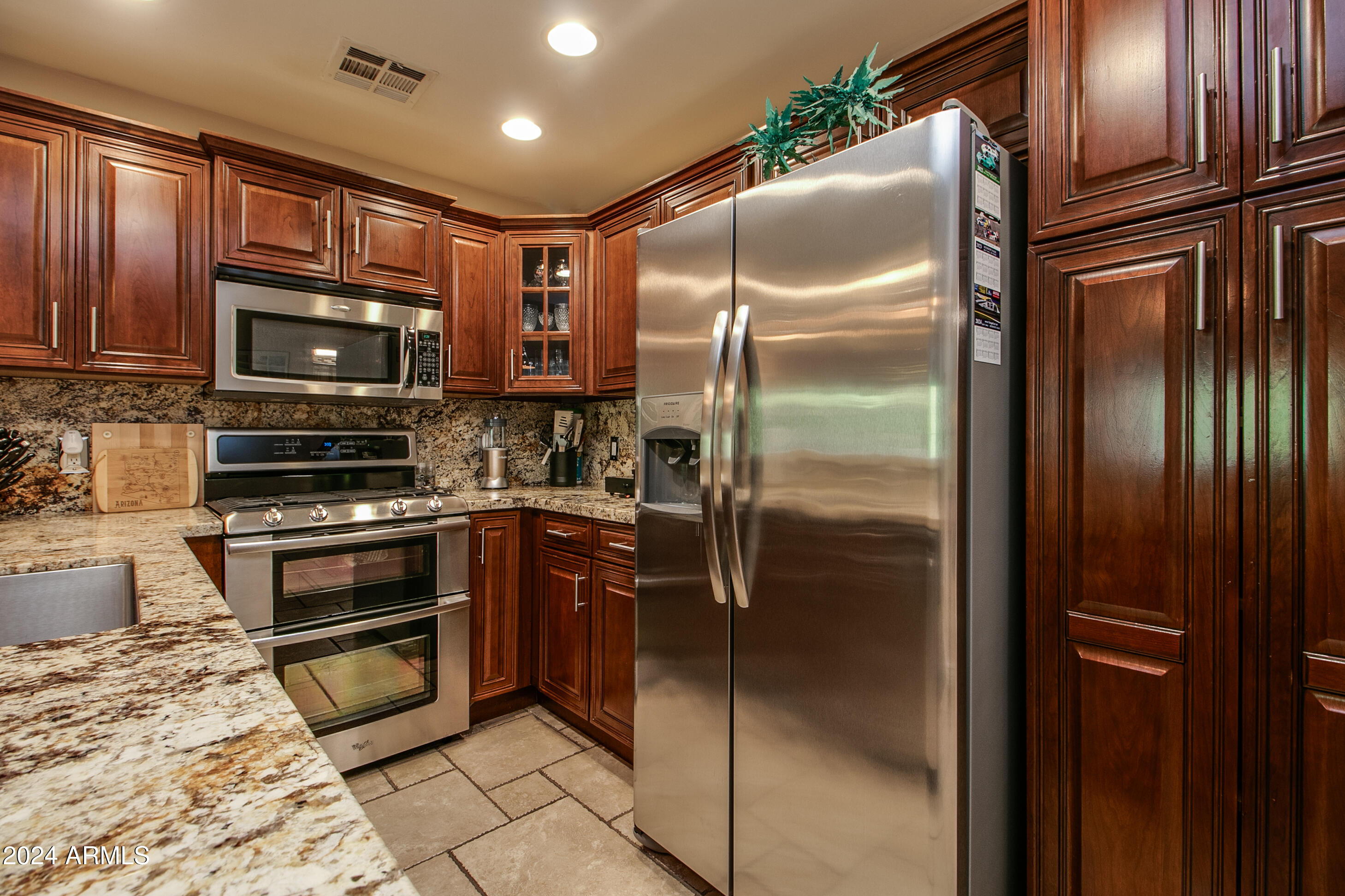 5450 E DEER VALLEY Drive, 2223