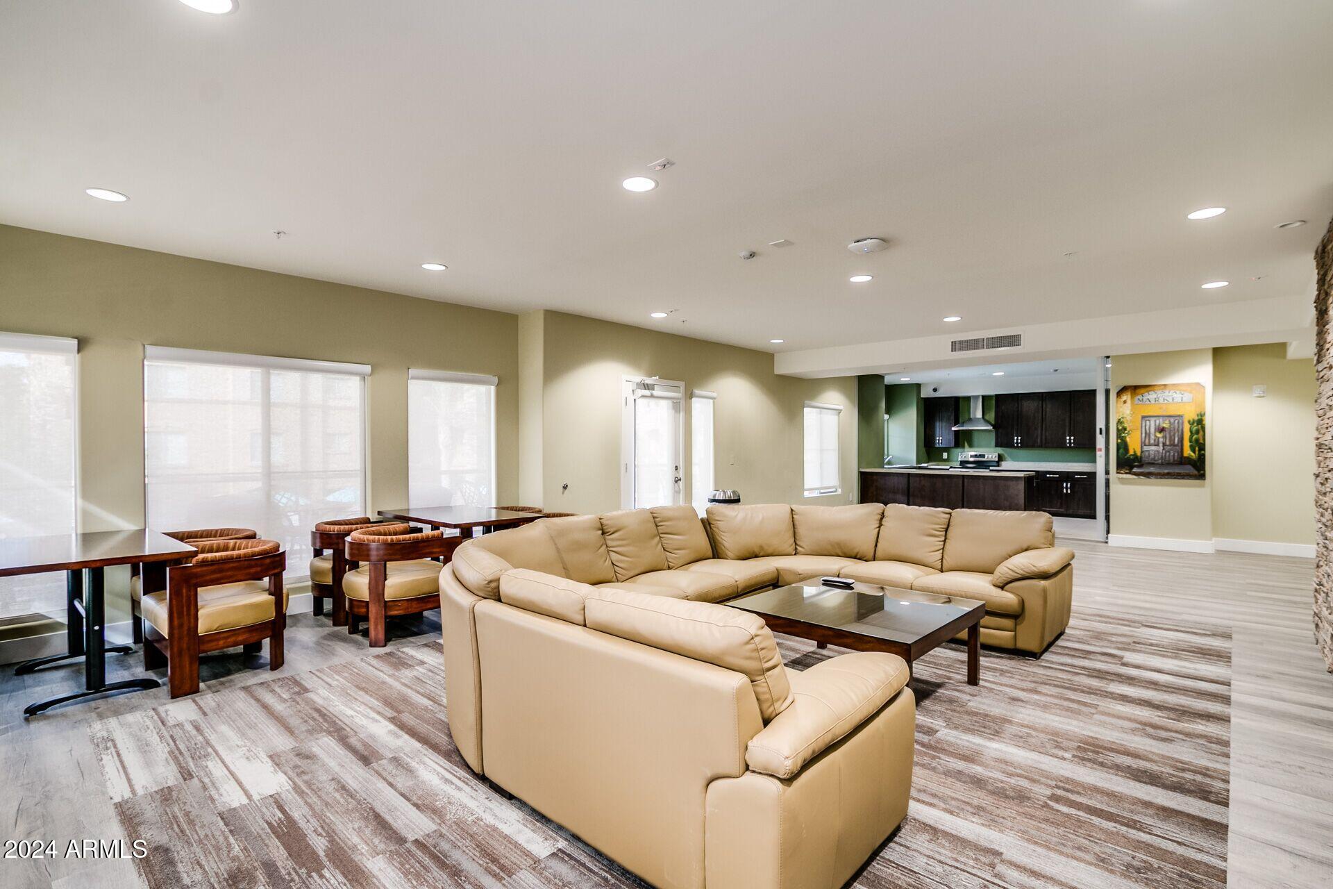 5450 E DEER VALLEY Drive, 2223
