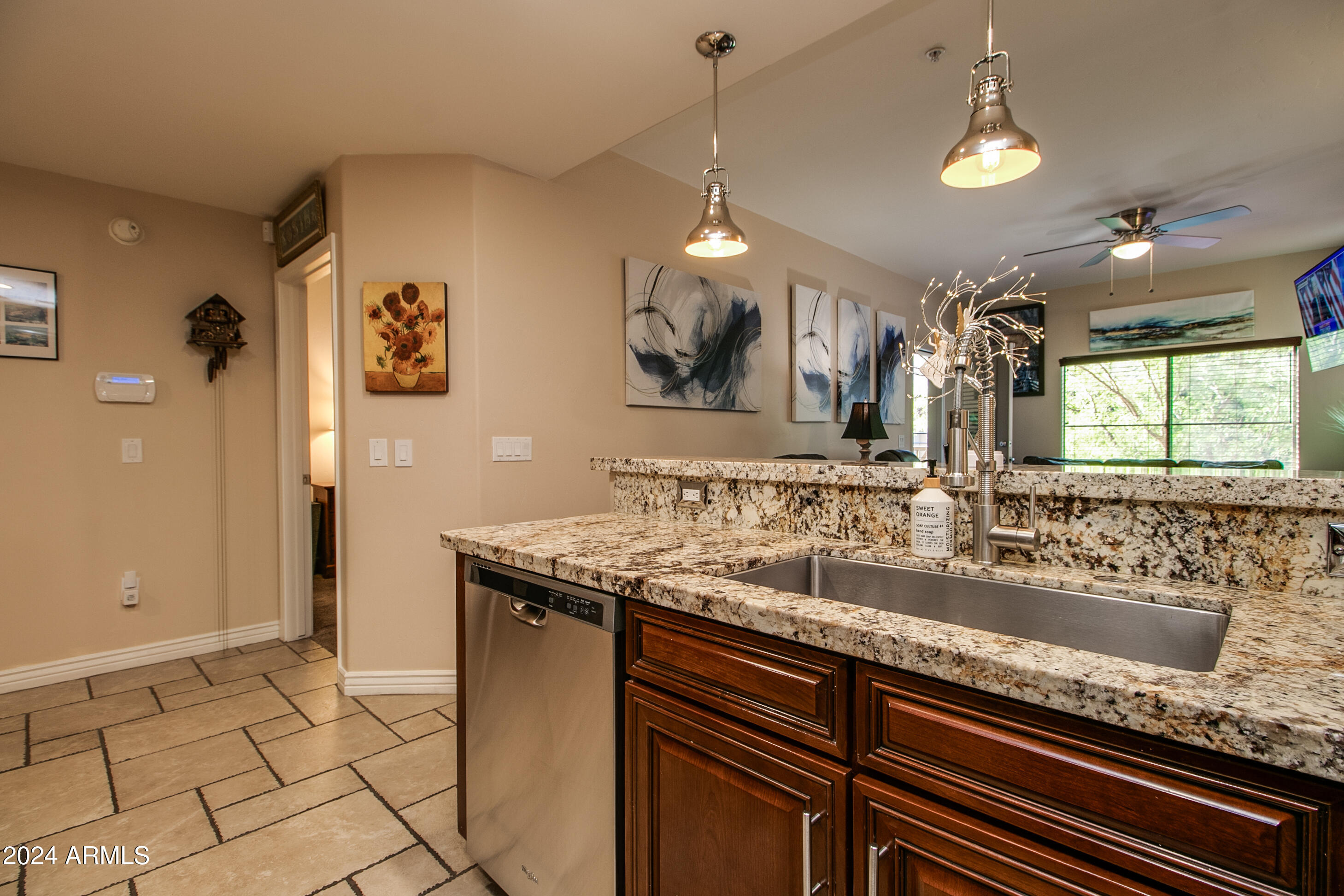 5450 E DEER VALLEY Drive, 2223