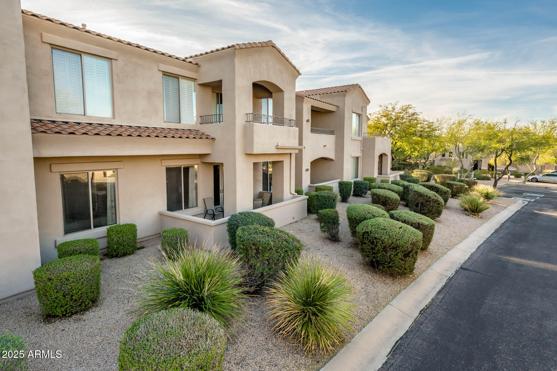 19475 N GRAYHAWK Drive, 1089