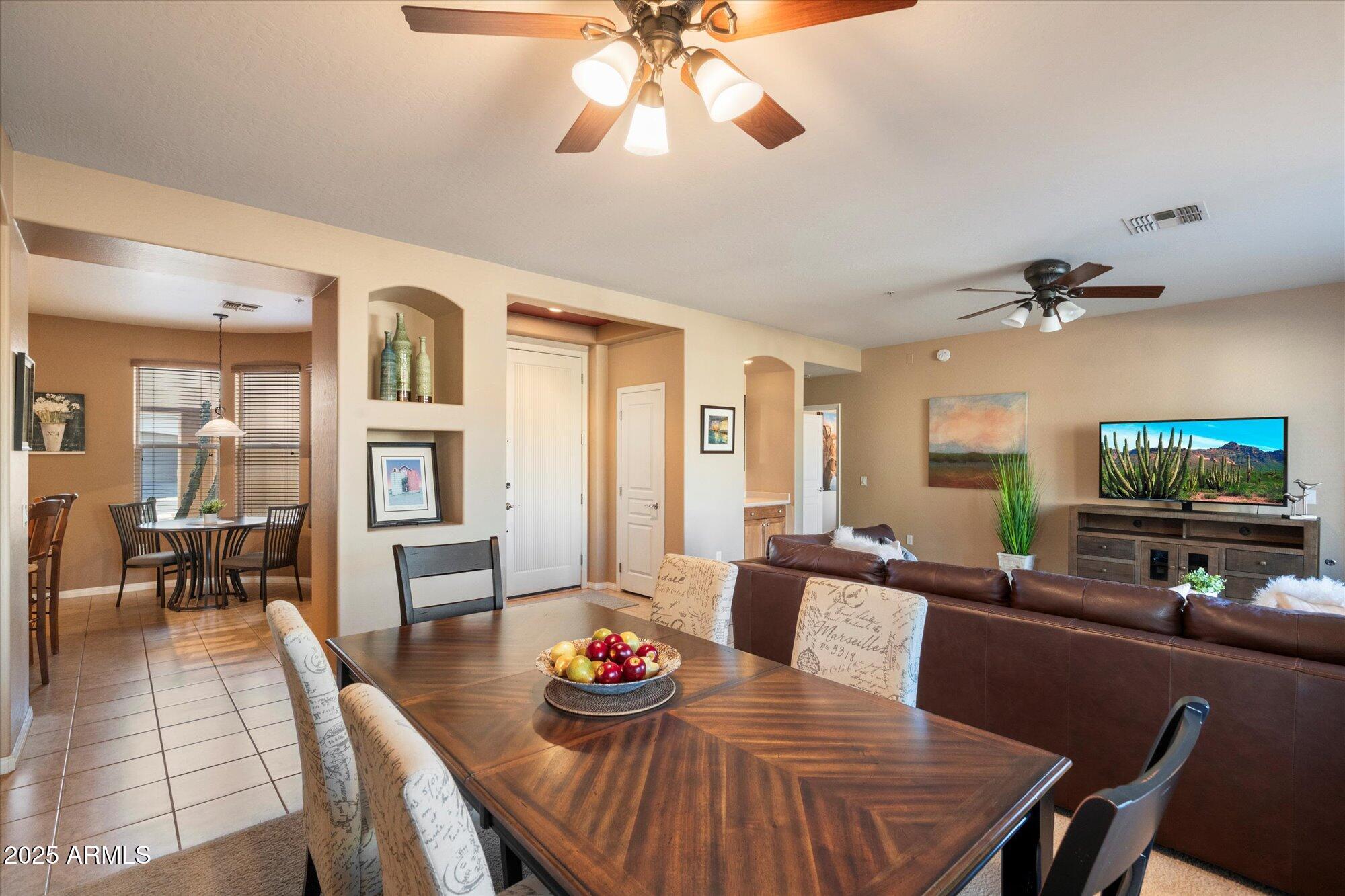 19475 N GRAYHAWK Drive, 1089
