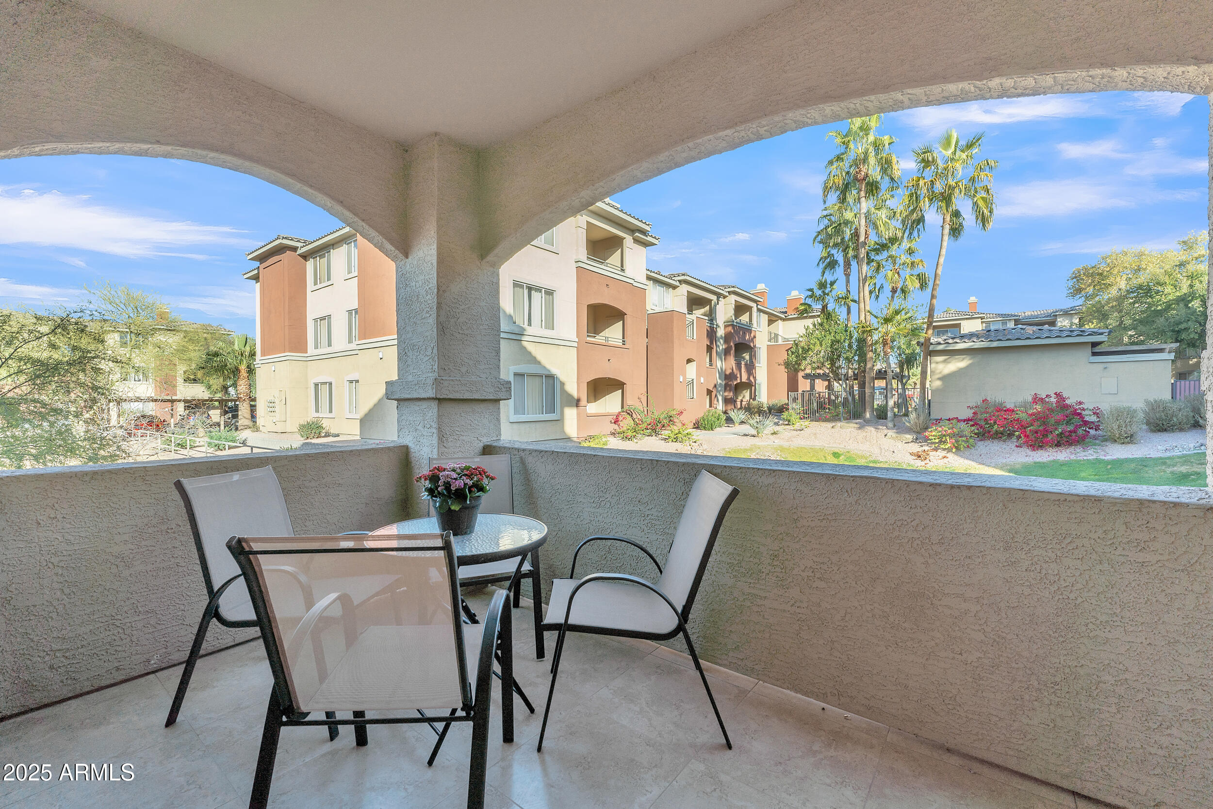 5401 E VAN BUREN Street, 1068