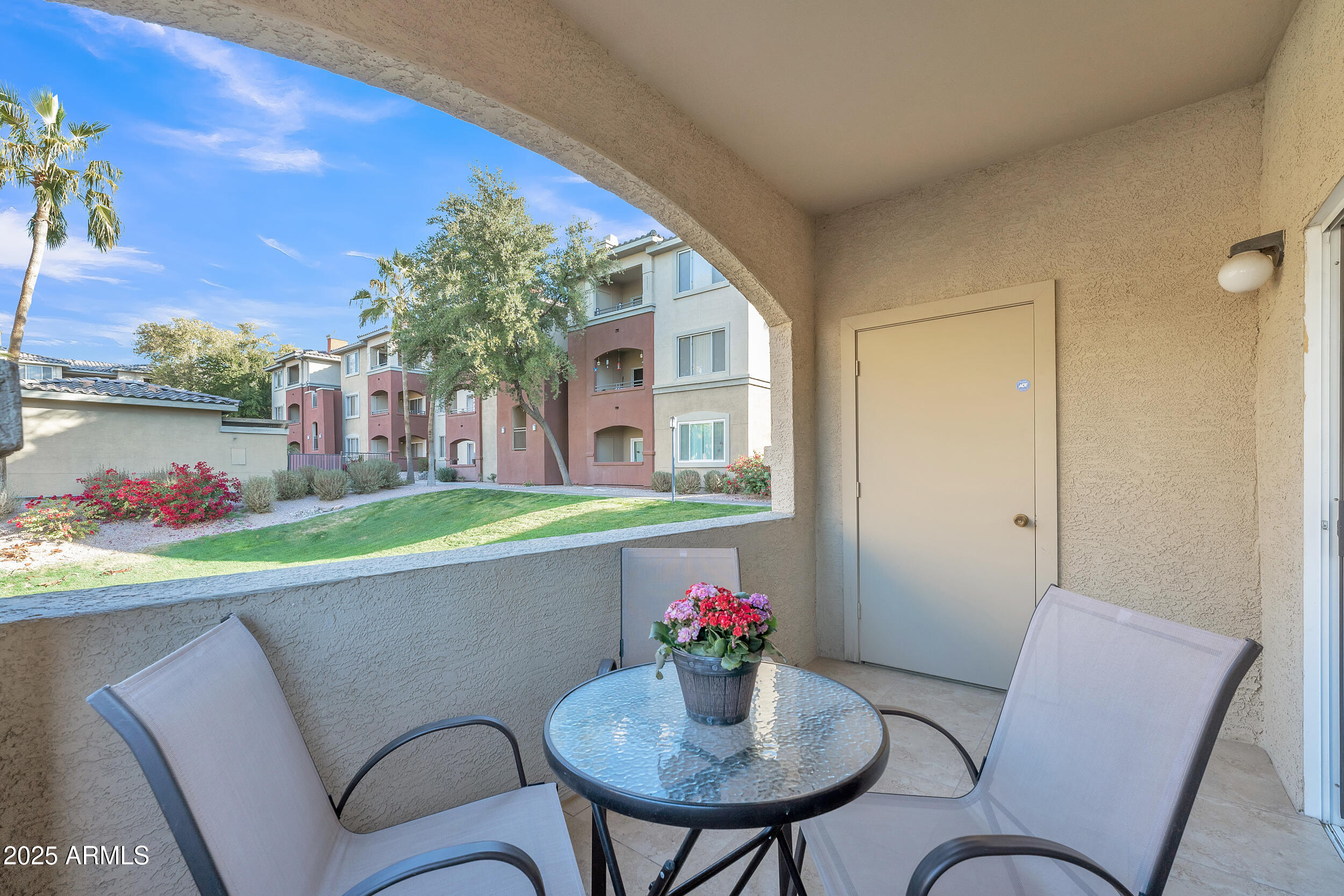 5401 E VAN BUREN Street, 1068