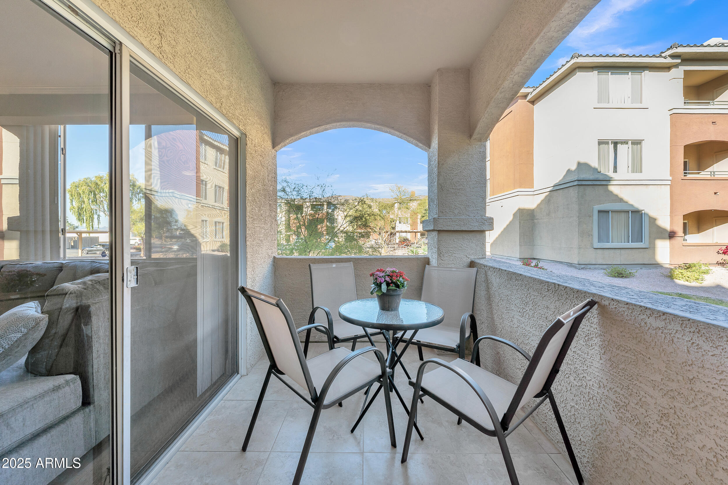 5401 E VAN BUREN Street, 1068