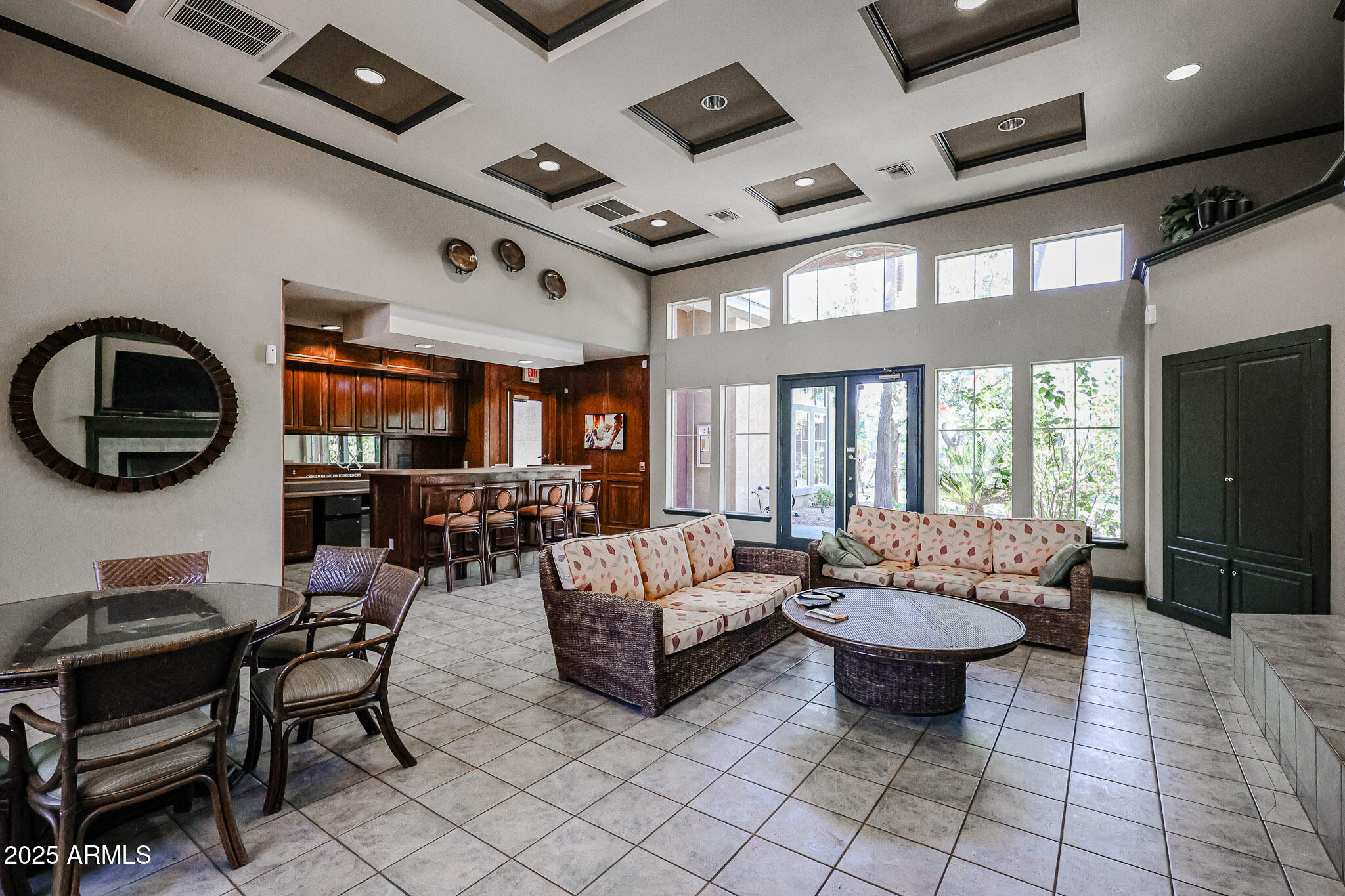 5401 E VAN BUREN Street, 1068