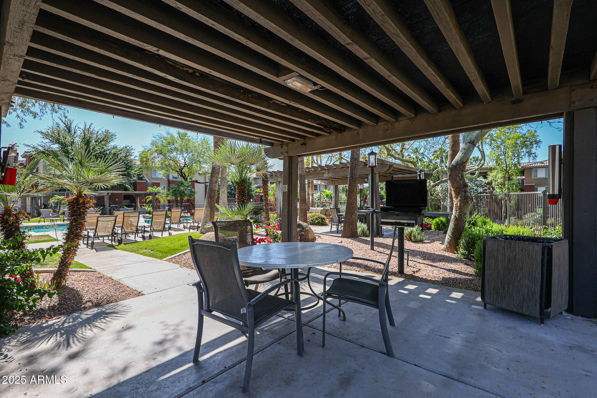 5401 E VAN BUREN Street, 1068