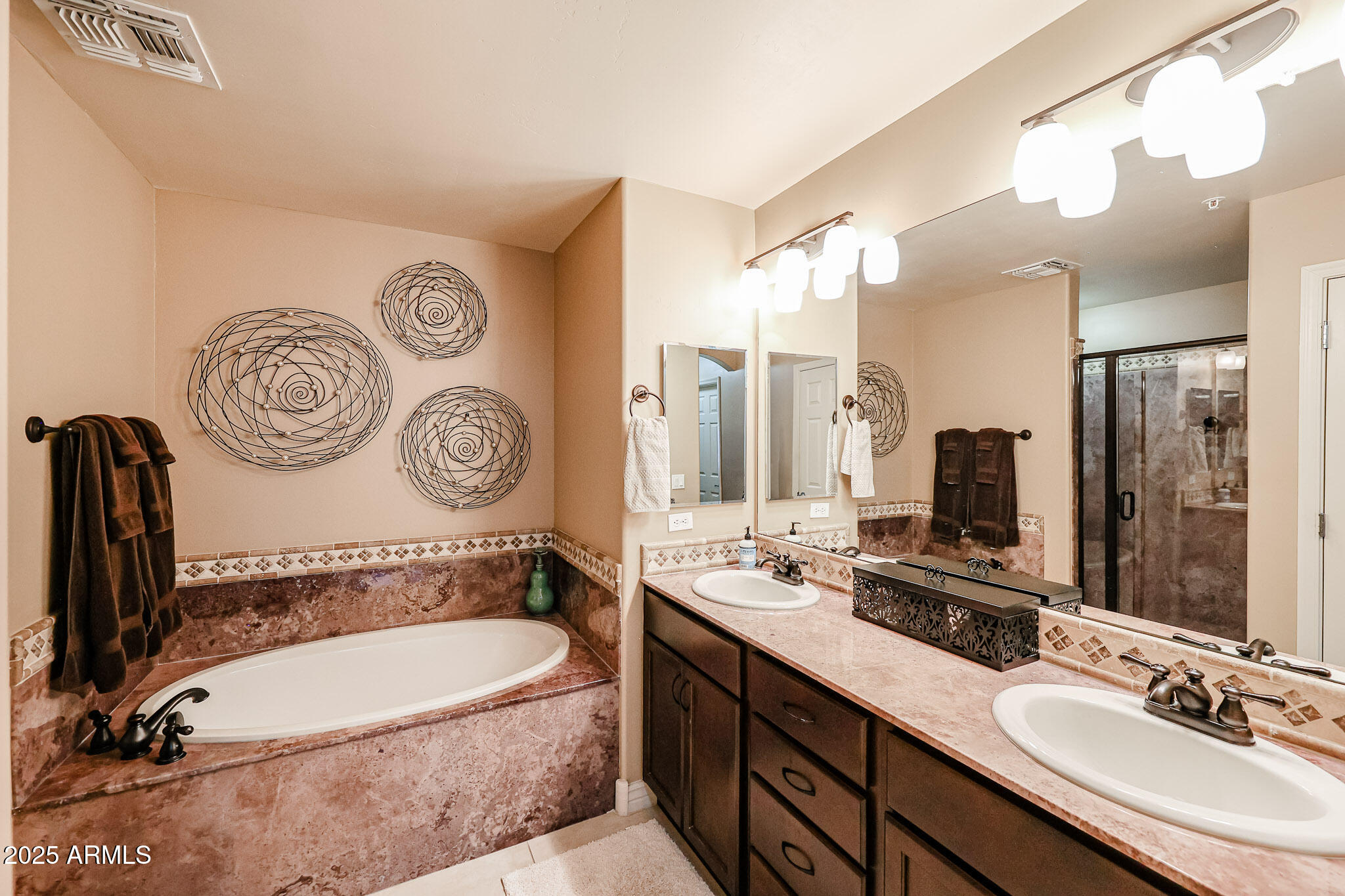 5350 E DEER VALLEY Drive, 3277
