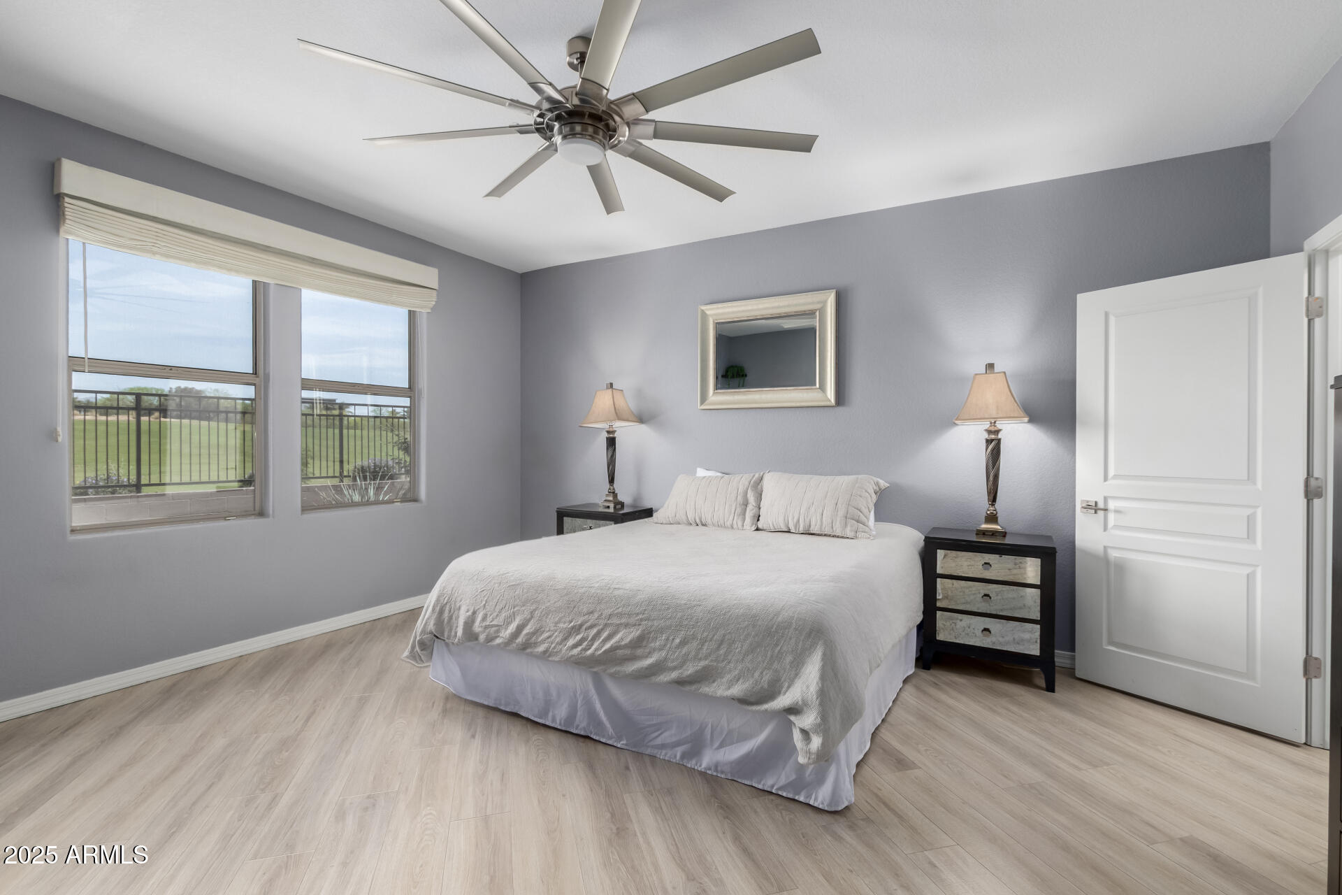 15221 N CLUBGATE Drive, 1071