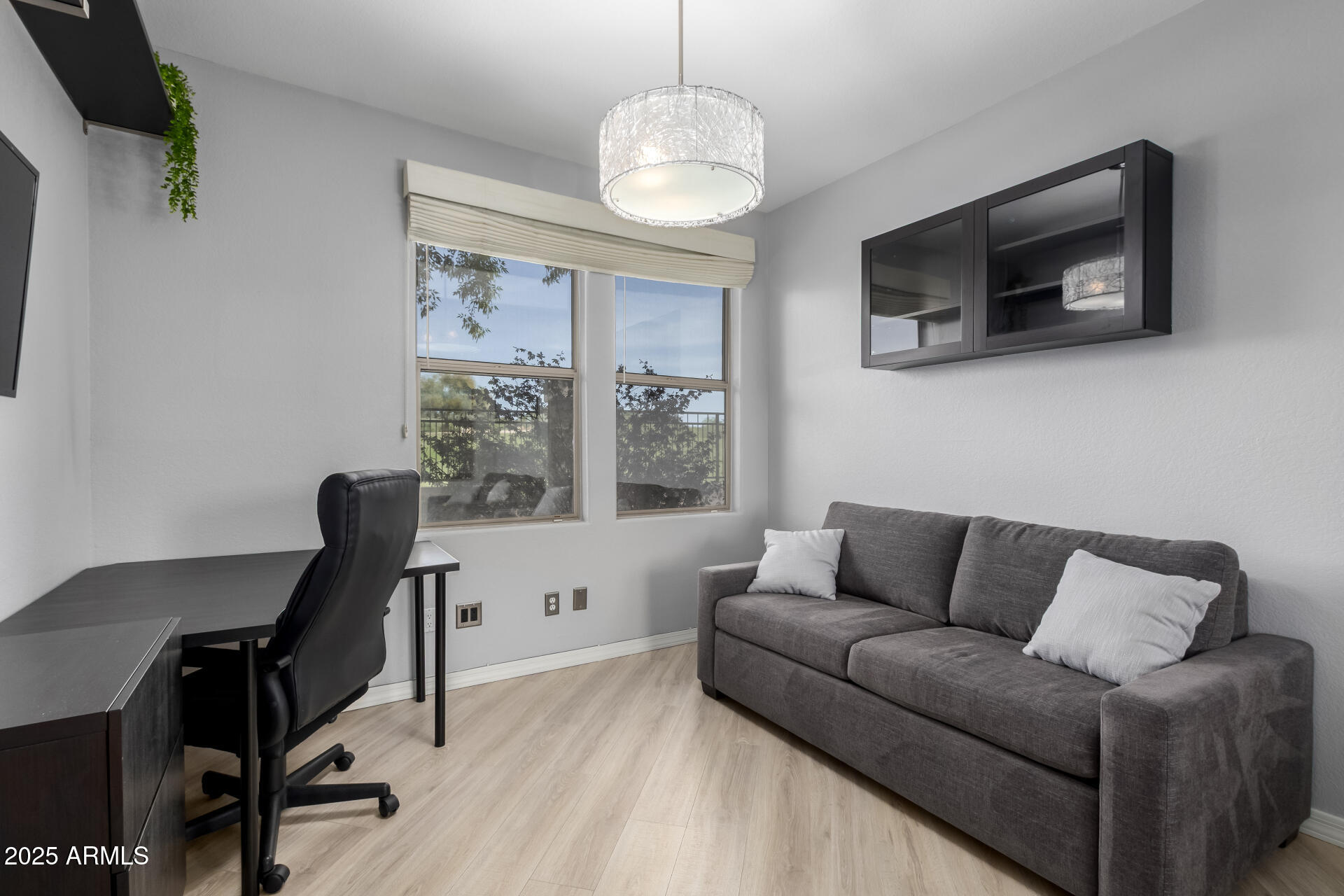 15221 N CLUBGATE Drive, 1071