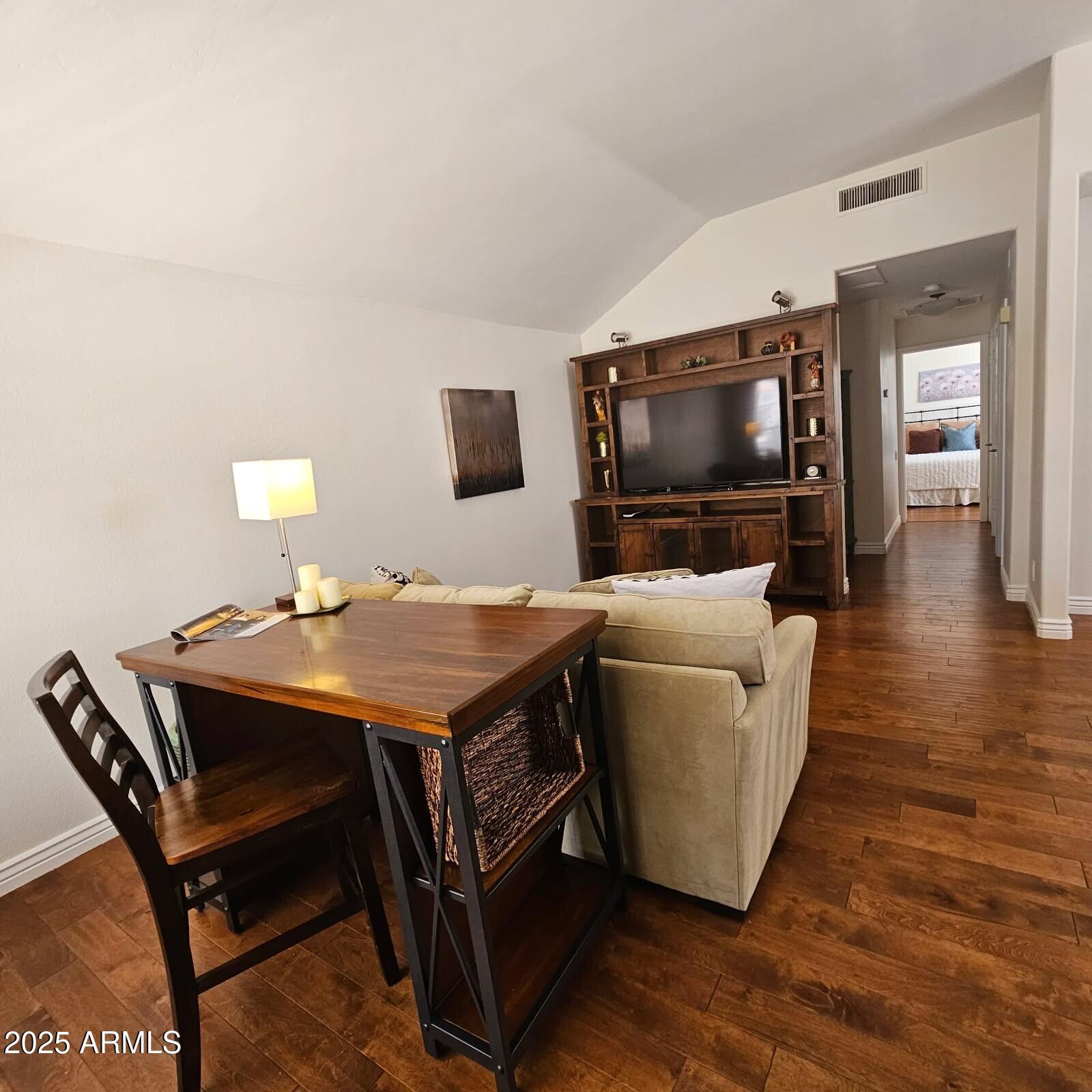 10017 E MOUNTAIN VIEW Road, 2082, Scottsdale Unit: 2082