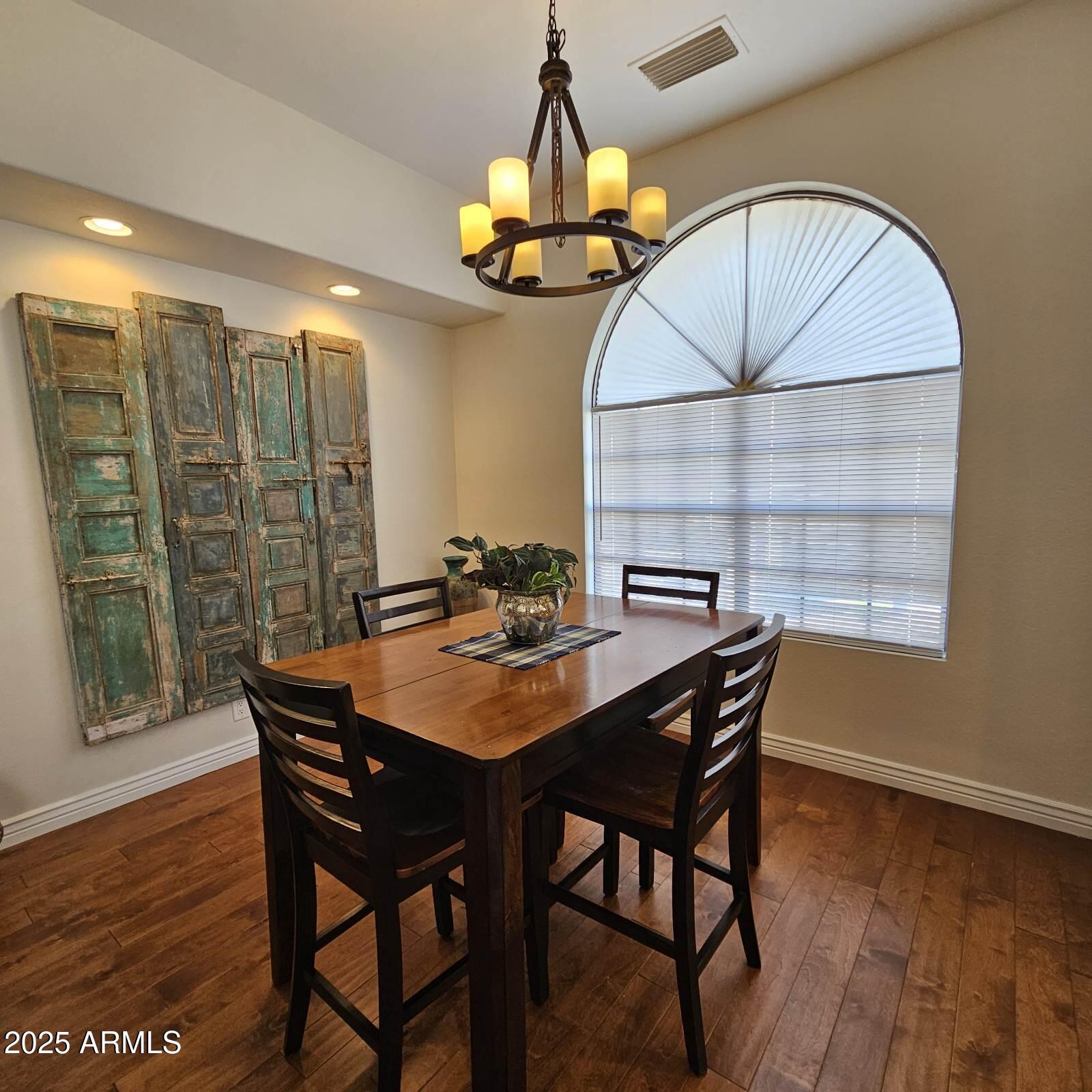 10017 E MOUNTAIN VIEW Road, 2082, Scottsdale Unit: 2082