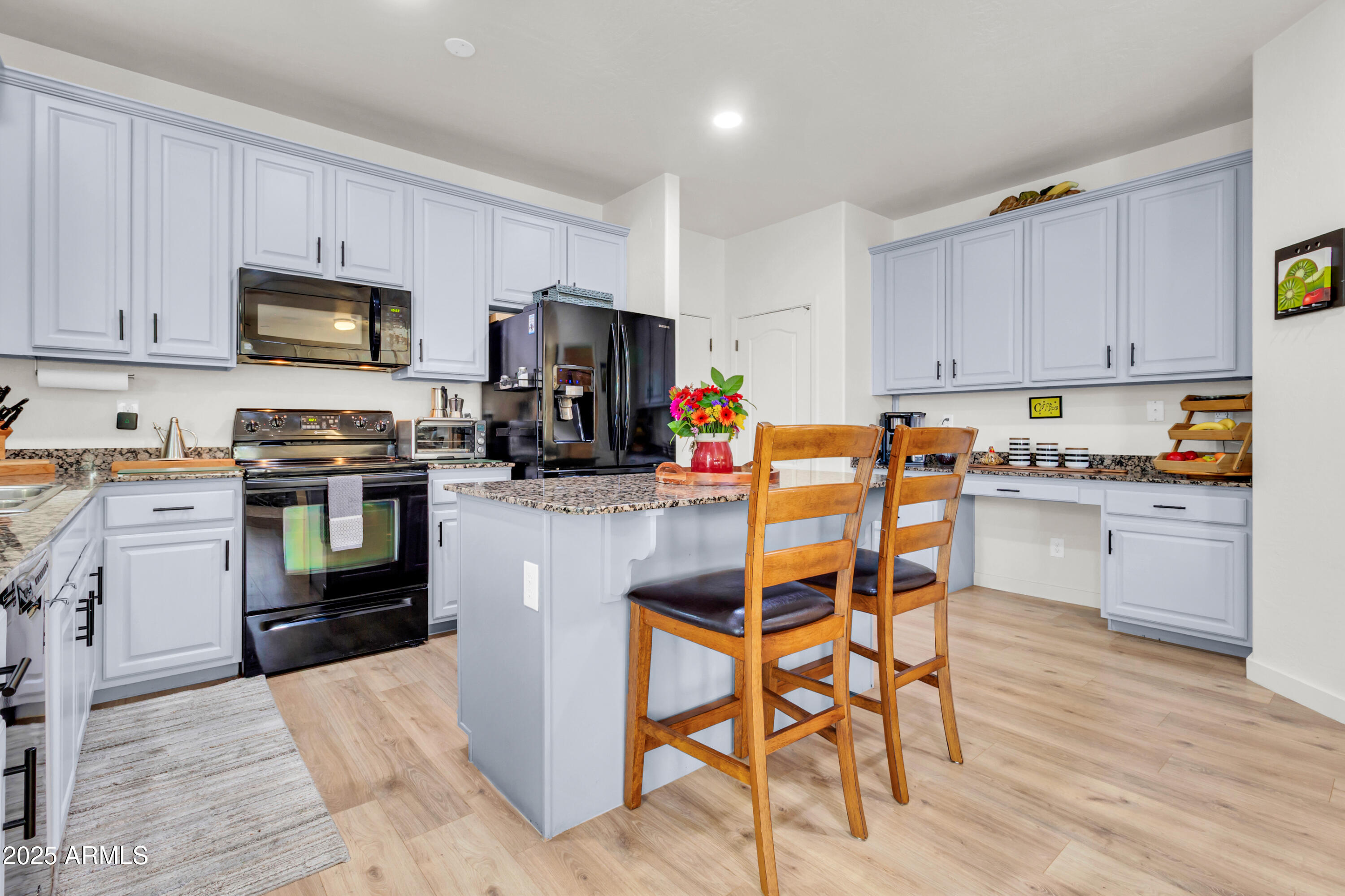 1639 S LARAMIE