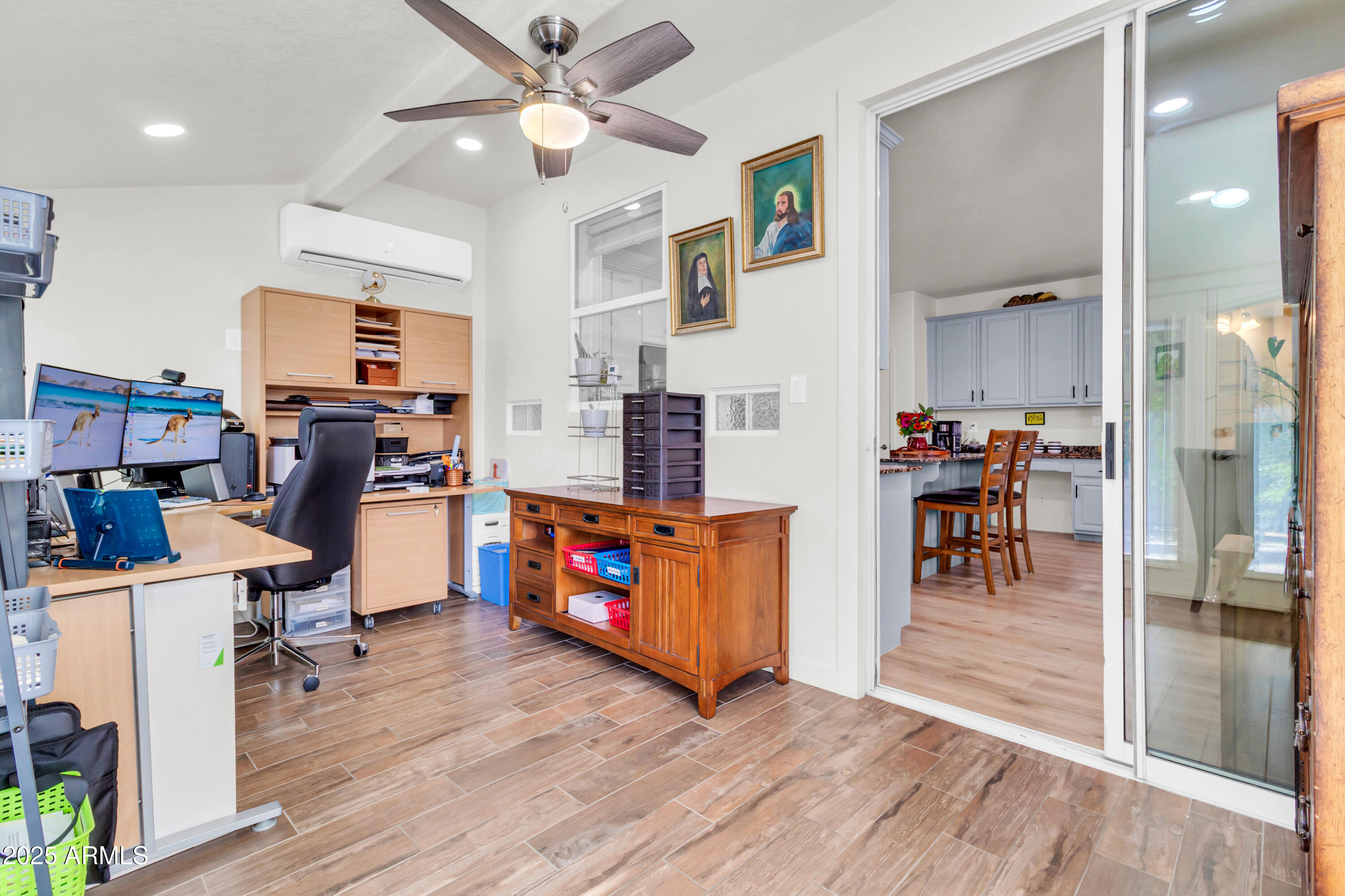 1639 S LARAMIE