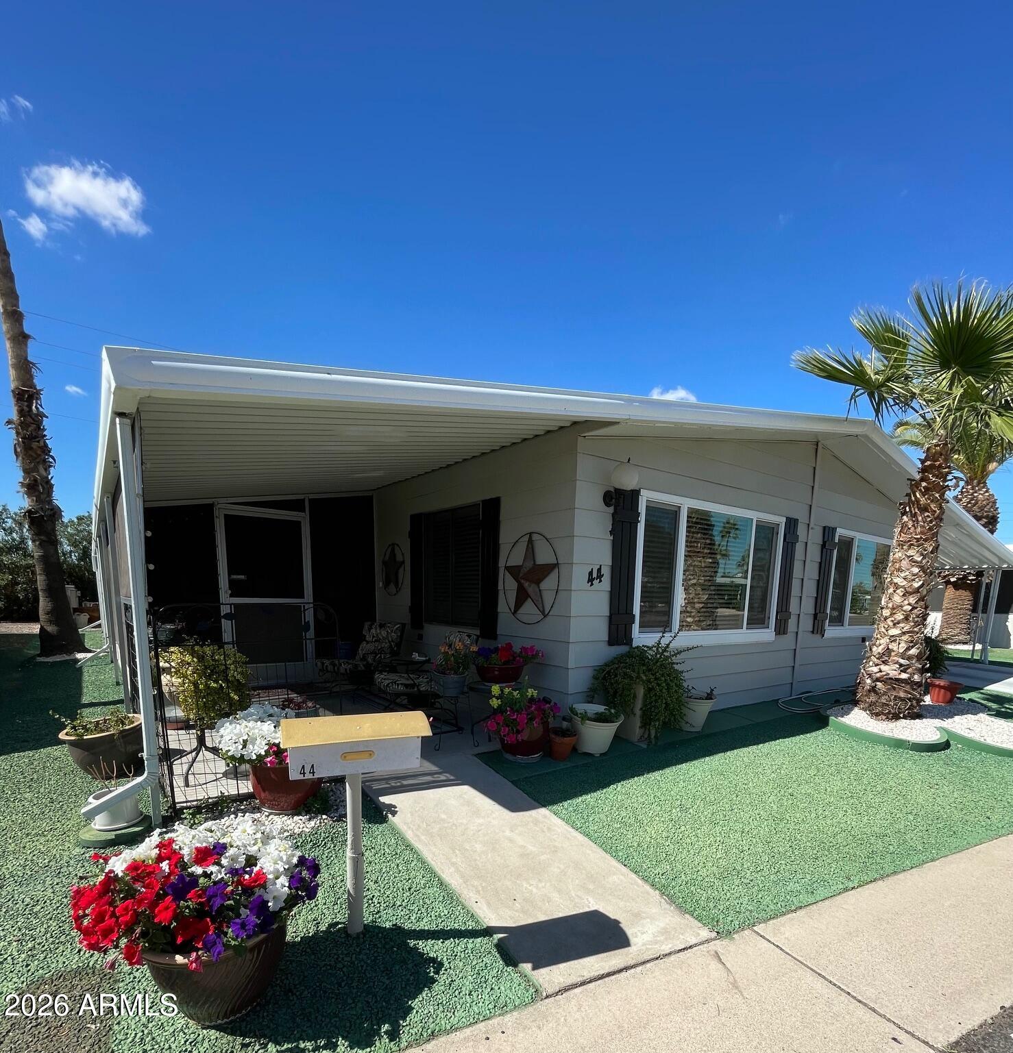 120 N Val Vista Drive 44