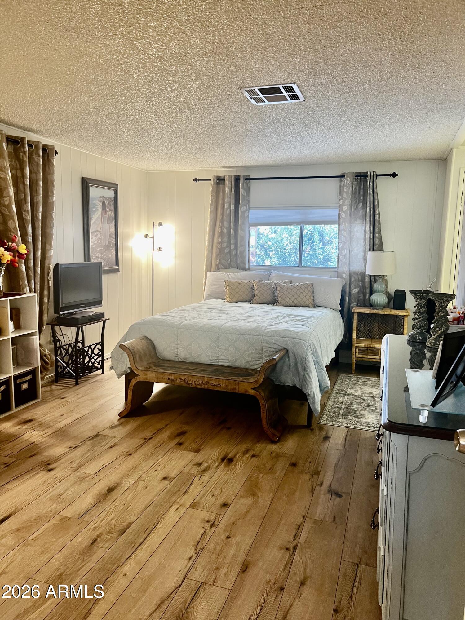120 N Val Vista Drive 44
