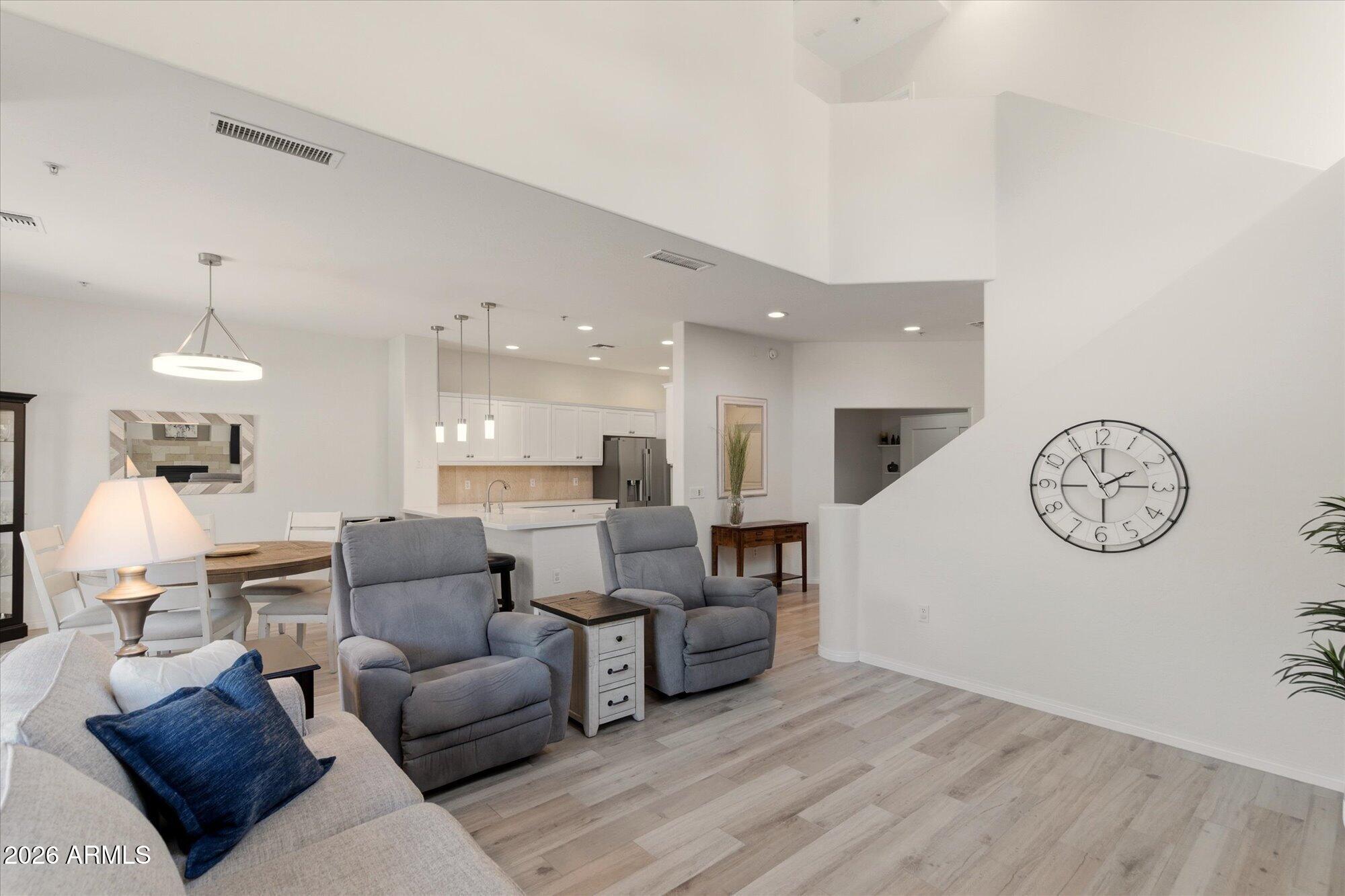 19475 N GRAYHAWK Drive 1150