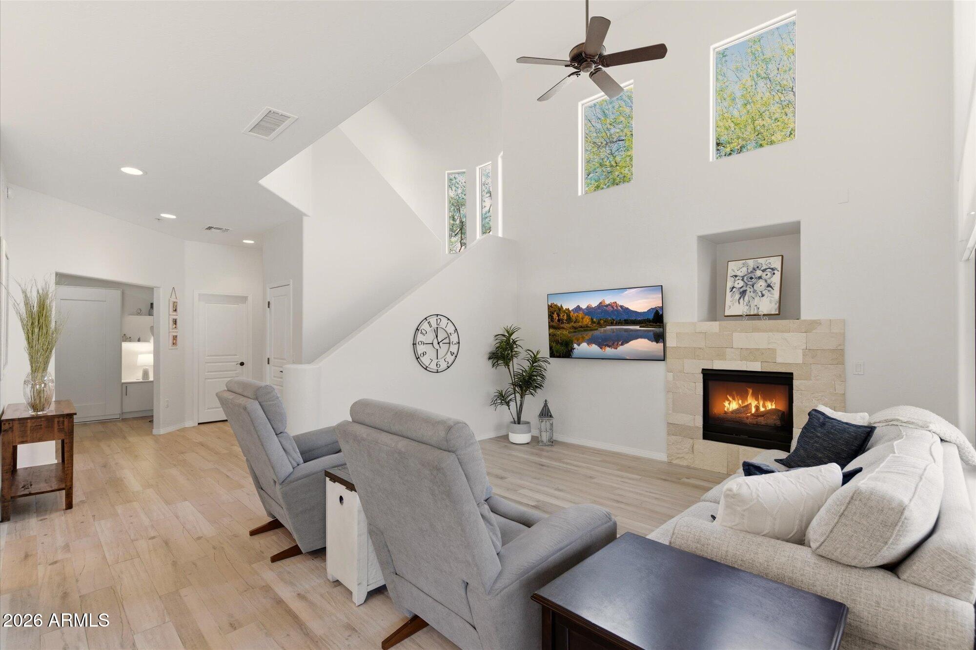 19475 N GRAYHAWK Drive 1150