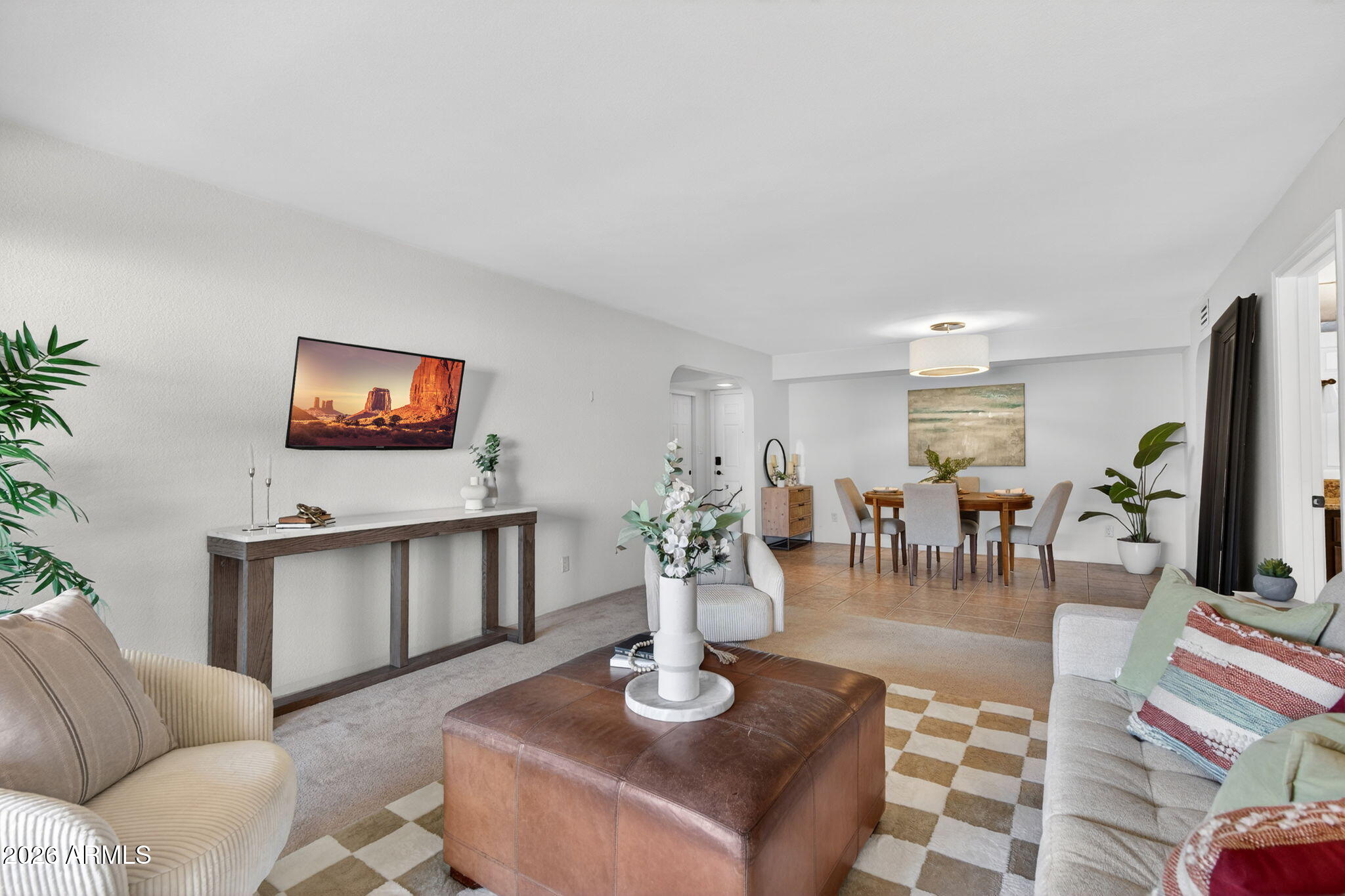 8500 E INDIAN SCHOOL Road 233