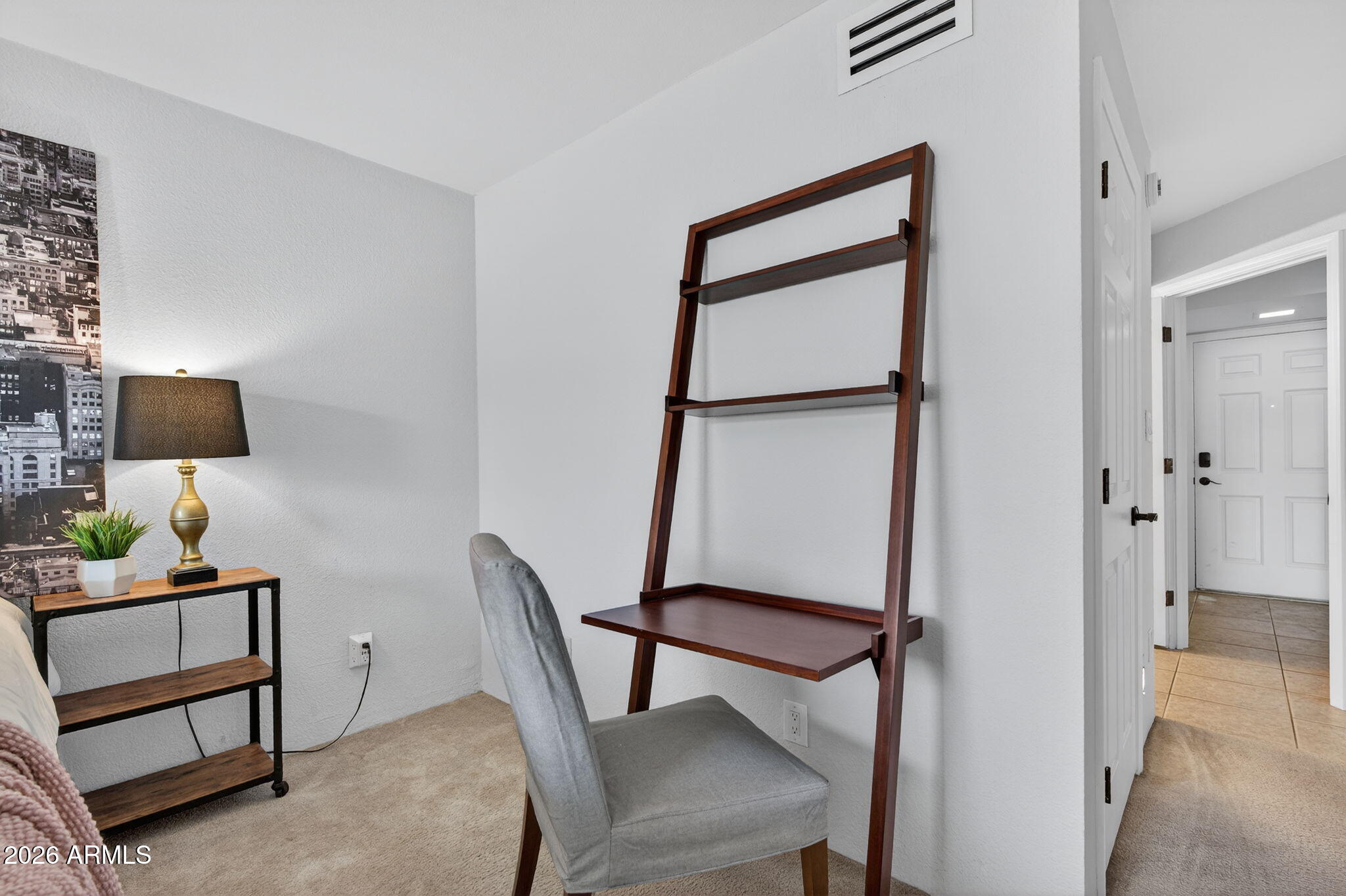 8500 E INDIAN SCHOOL Road 233