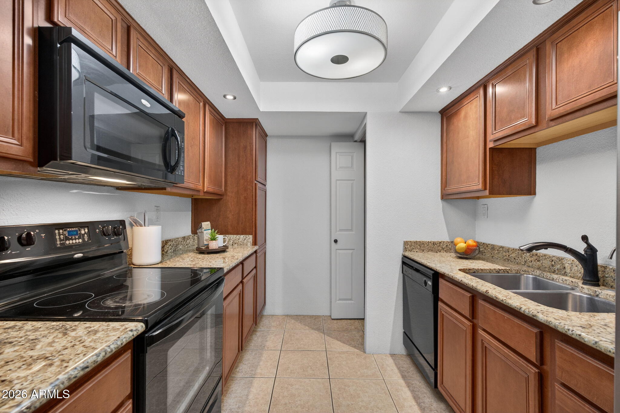 8500 E INDIAN SCHOOL Road 233