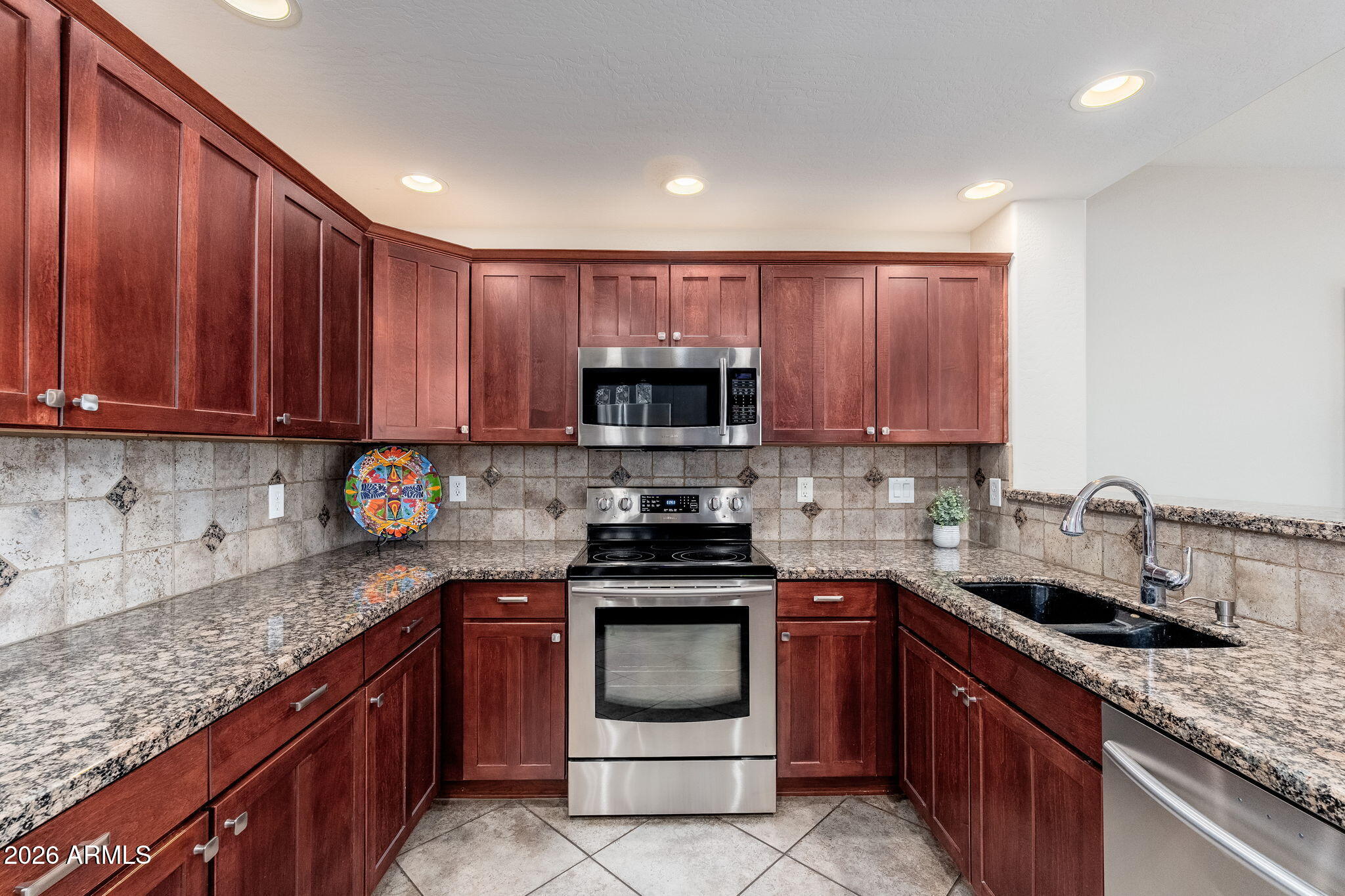 19700 N 76th Street 2127