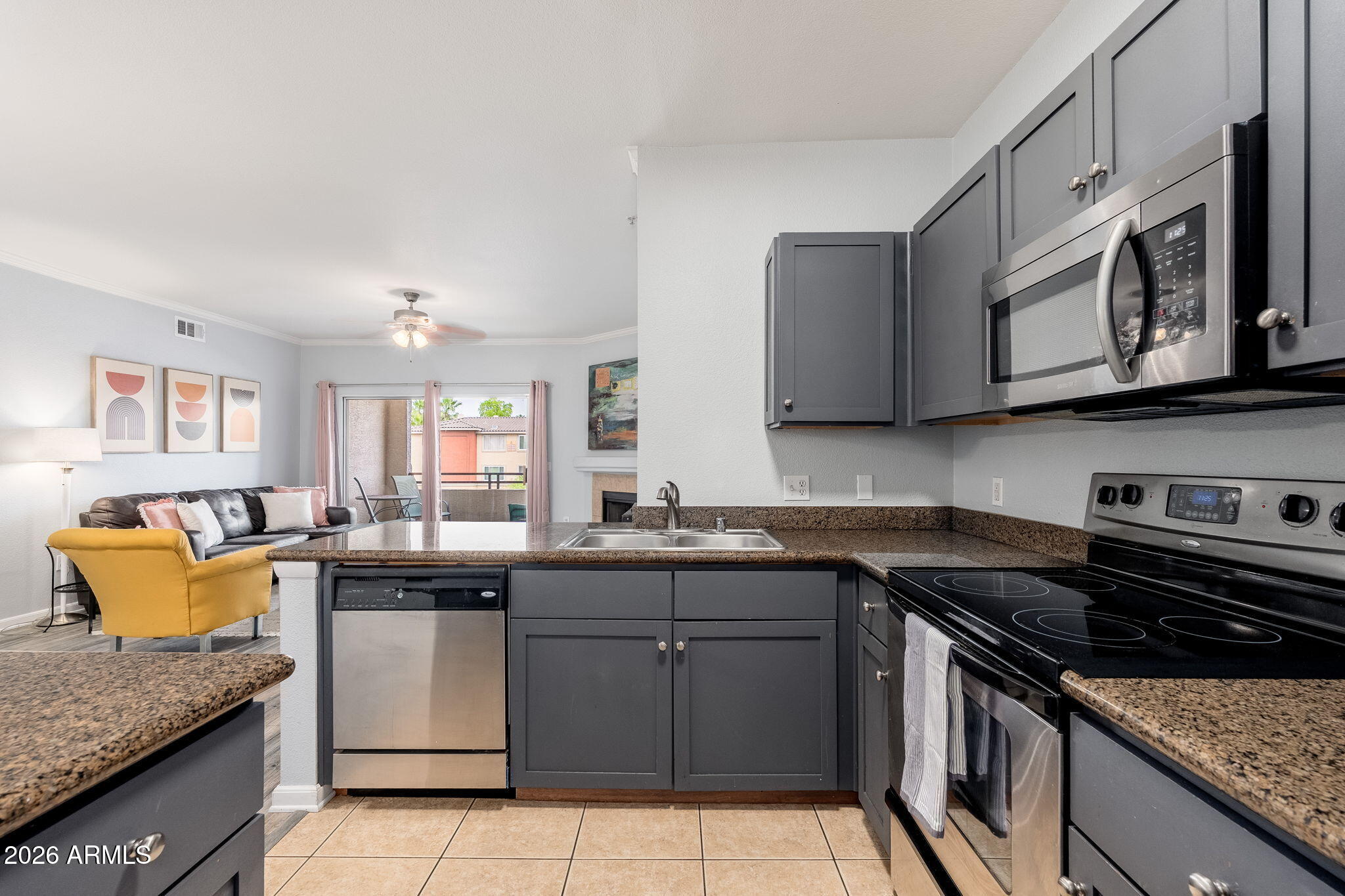 5345 E VAN BUREN Street 364