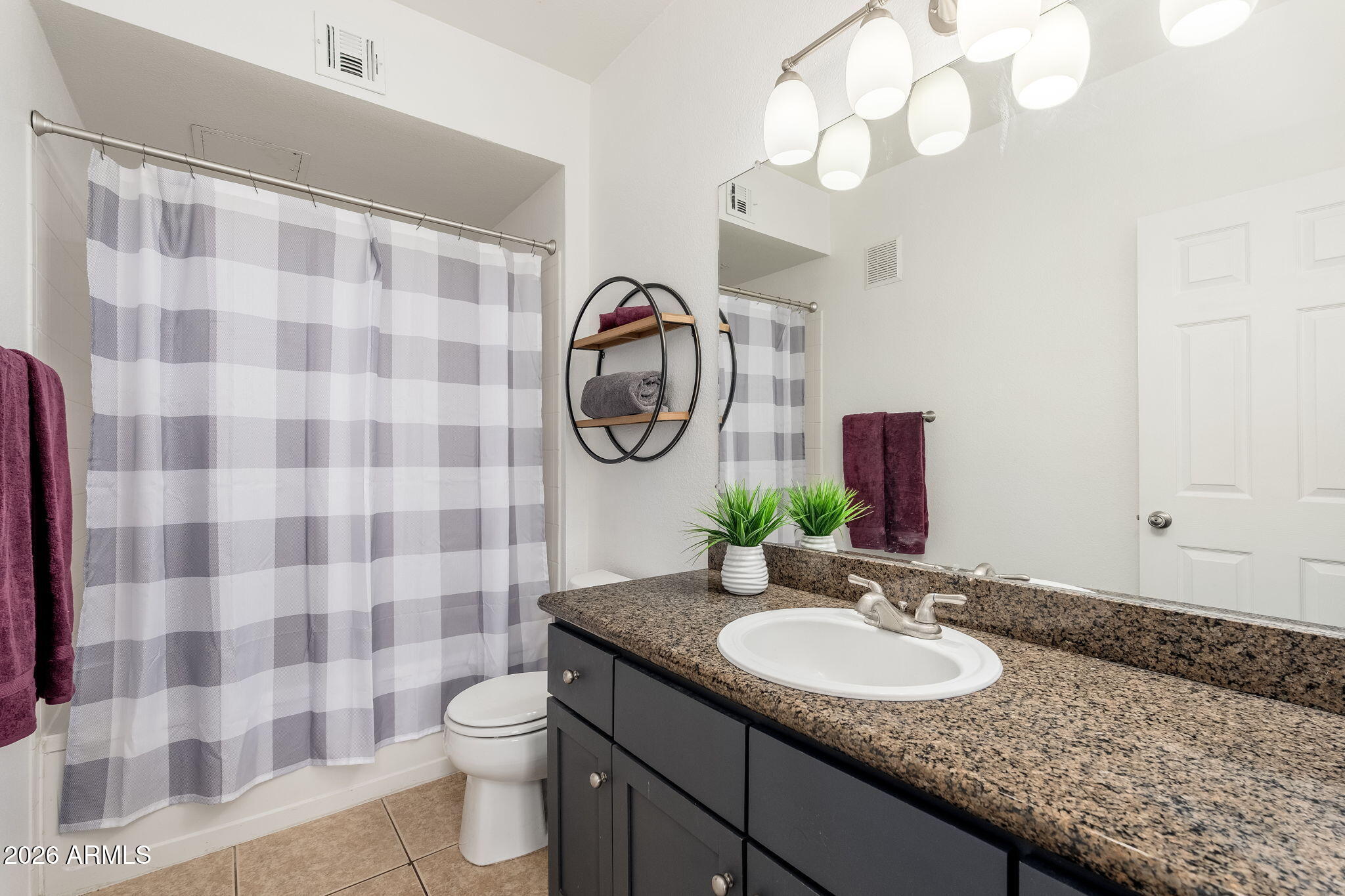 5345 E VAN BUREN Street 364