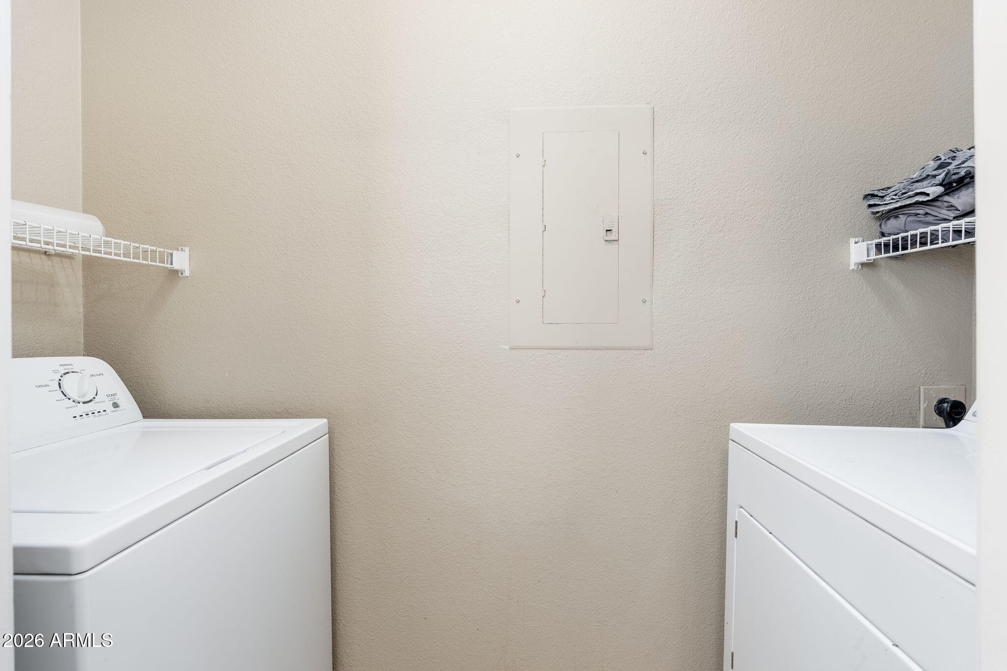 5345 E VAN BUREN Street 364