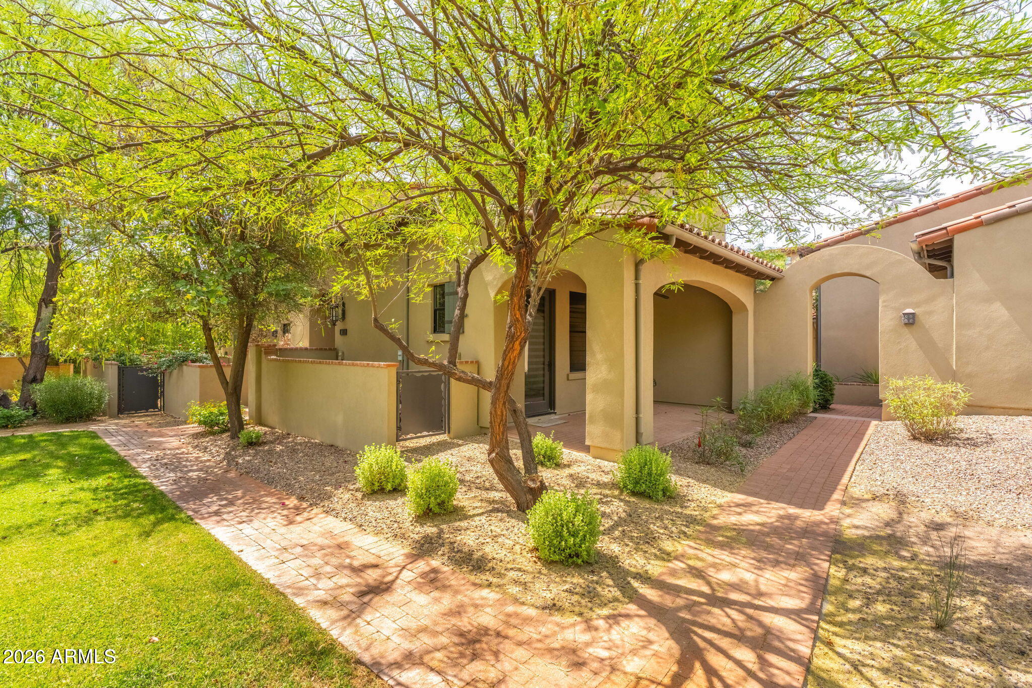 18650 N THOMPSON PEAK Parkway 1006