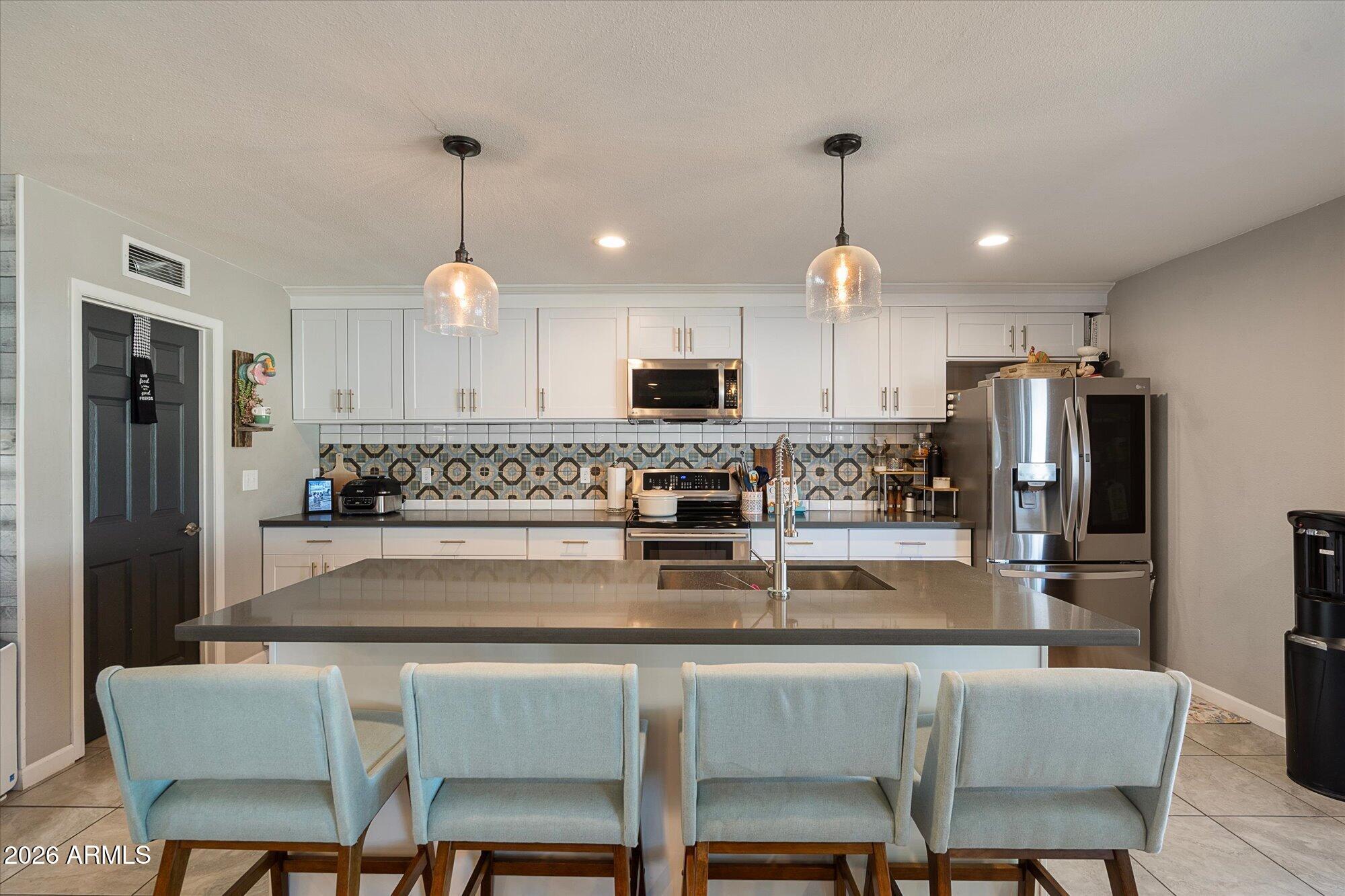 3020 E LARKSPUR Drive