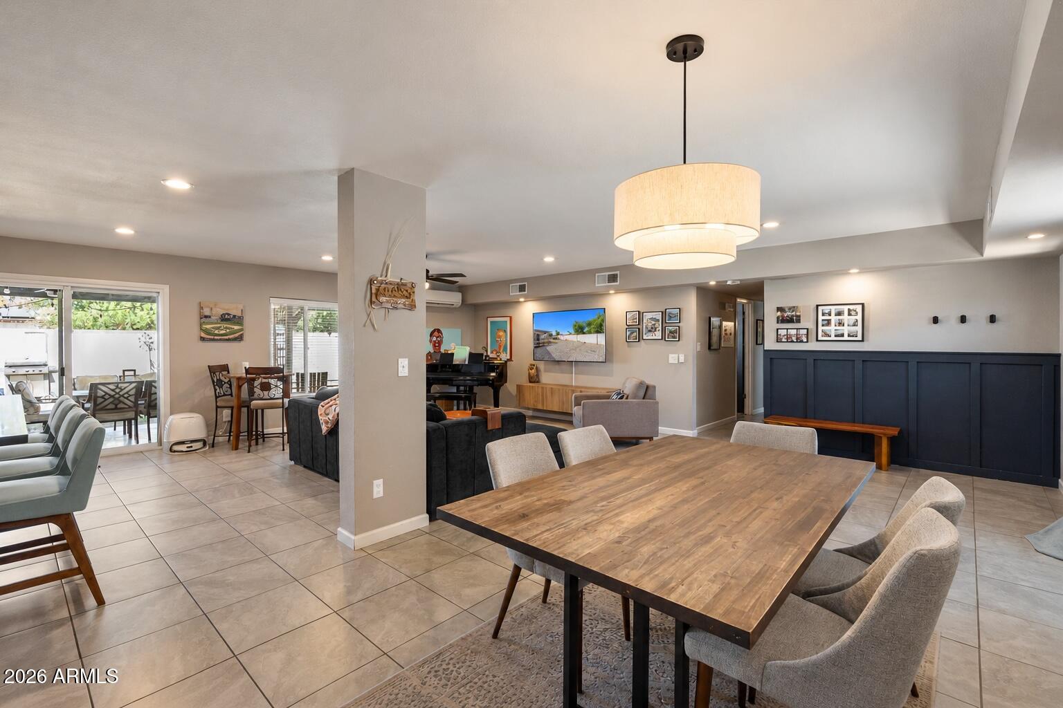 3020 E LARKSPUR Drive