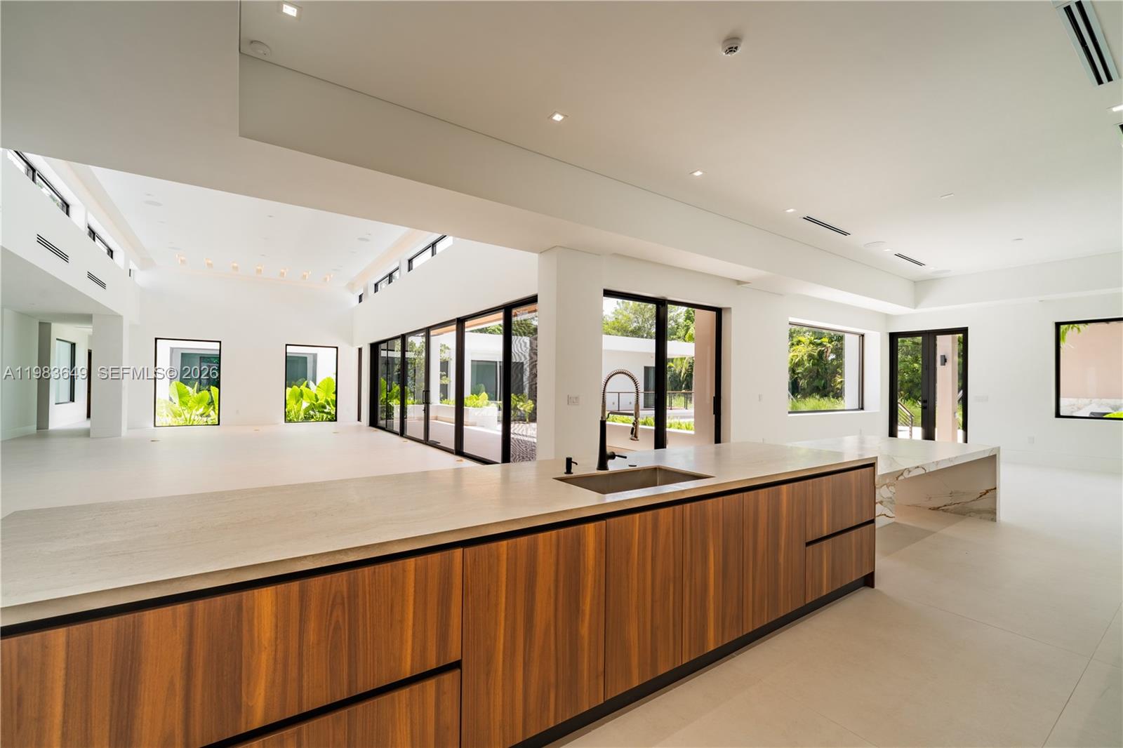 11720 SW 77th Ave