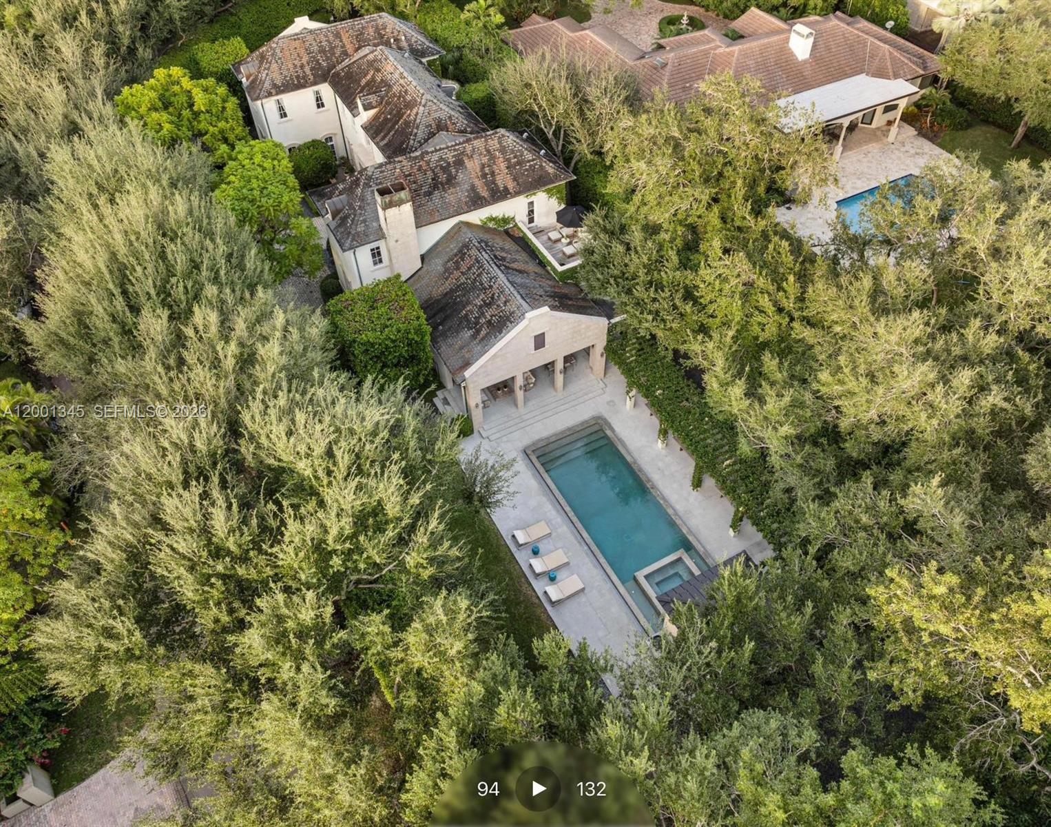 9741 W Suburban Dr