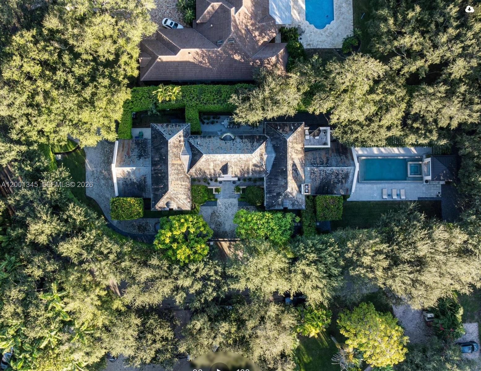 9741 W Suburban Dr