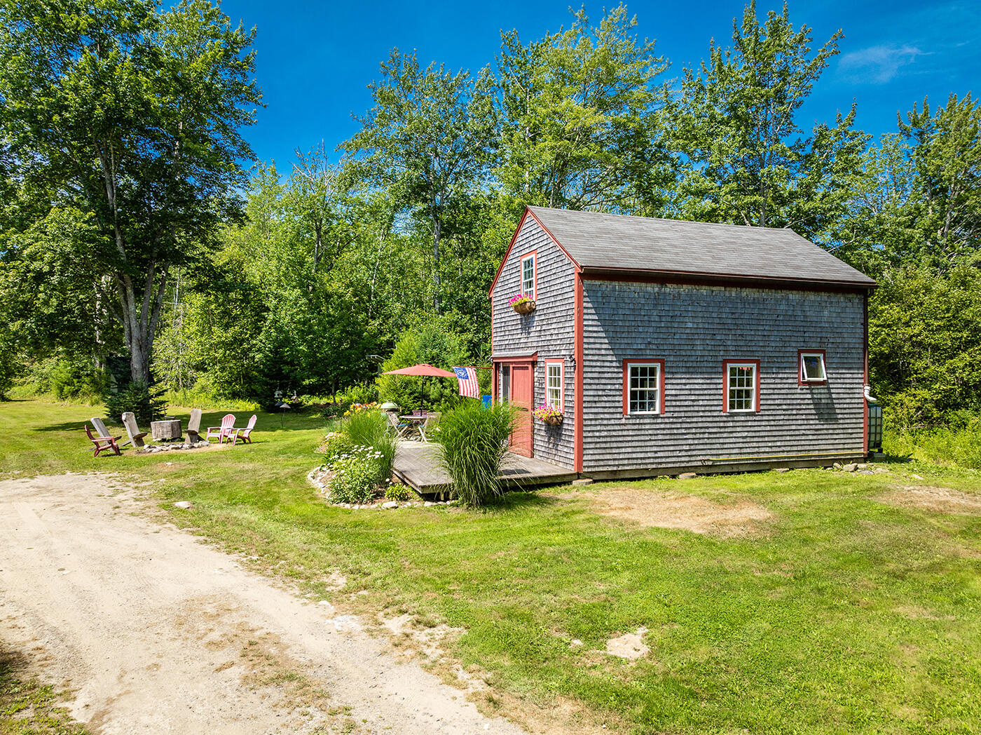 25 Salt Pond Road