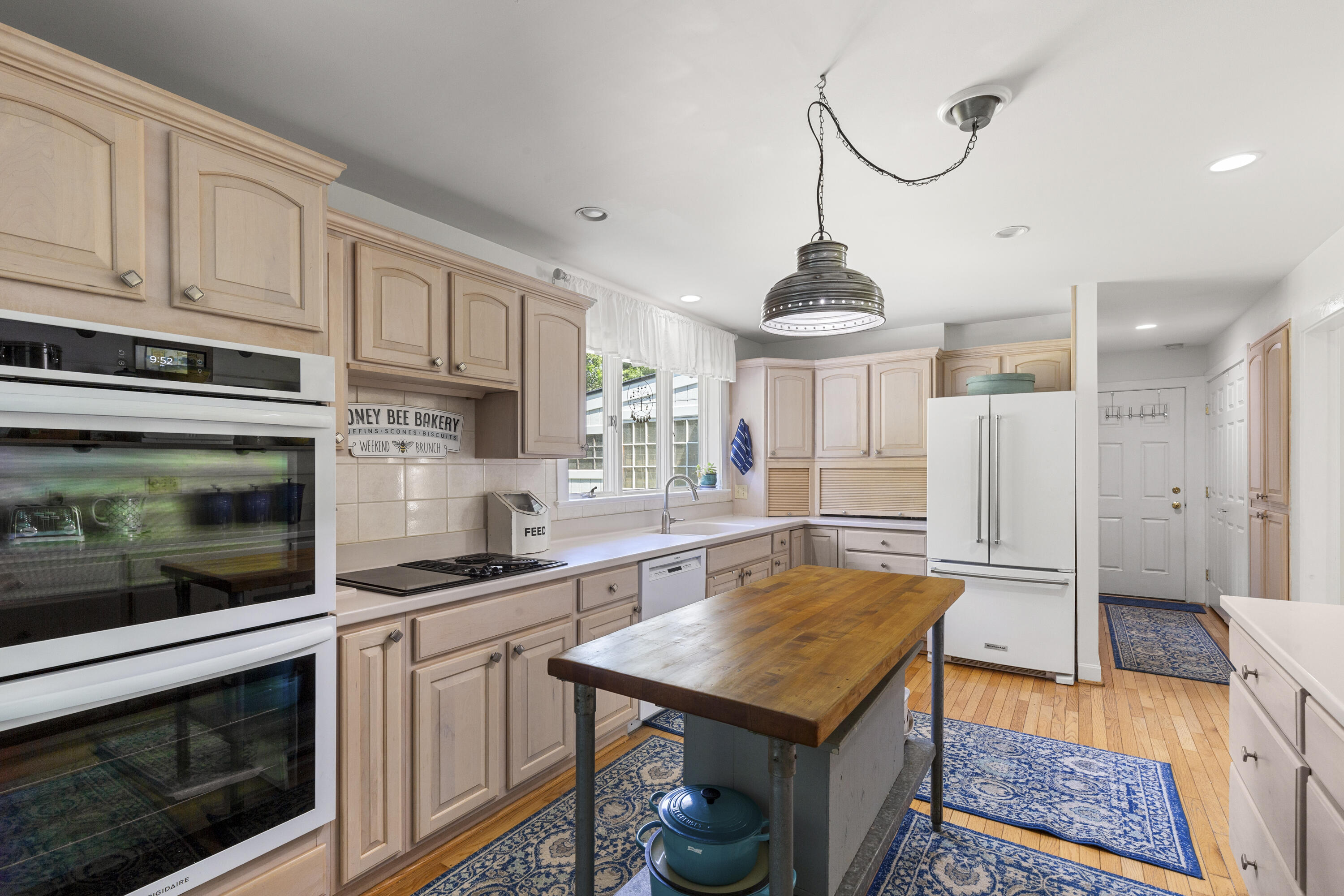 3 Rockport Woods Road