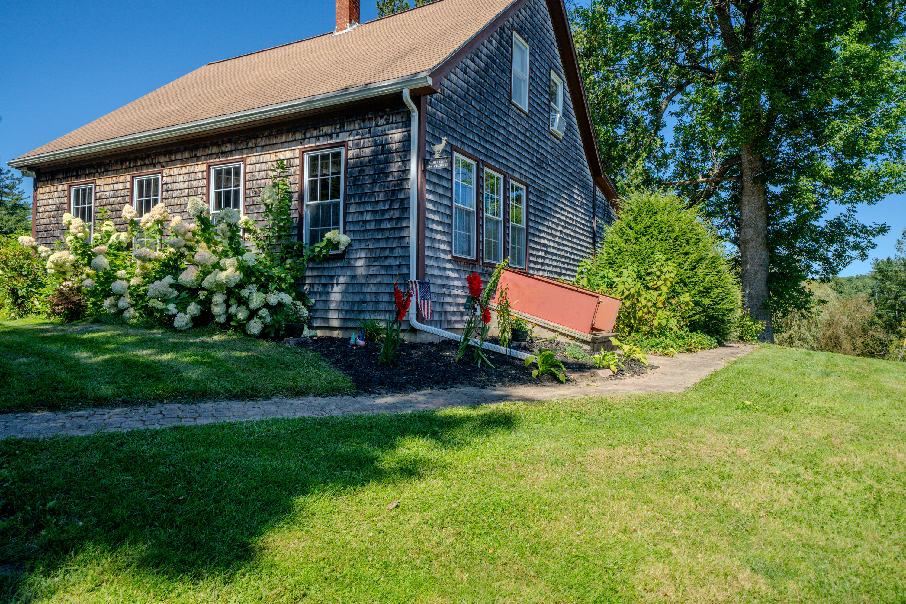 376 Appleton Road