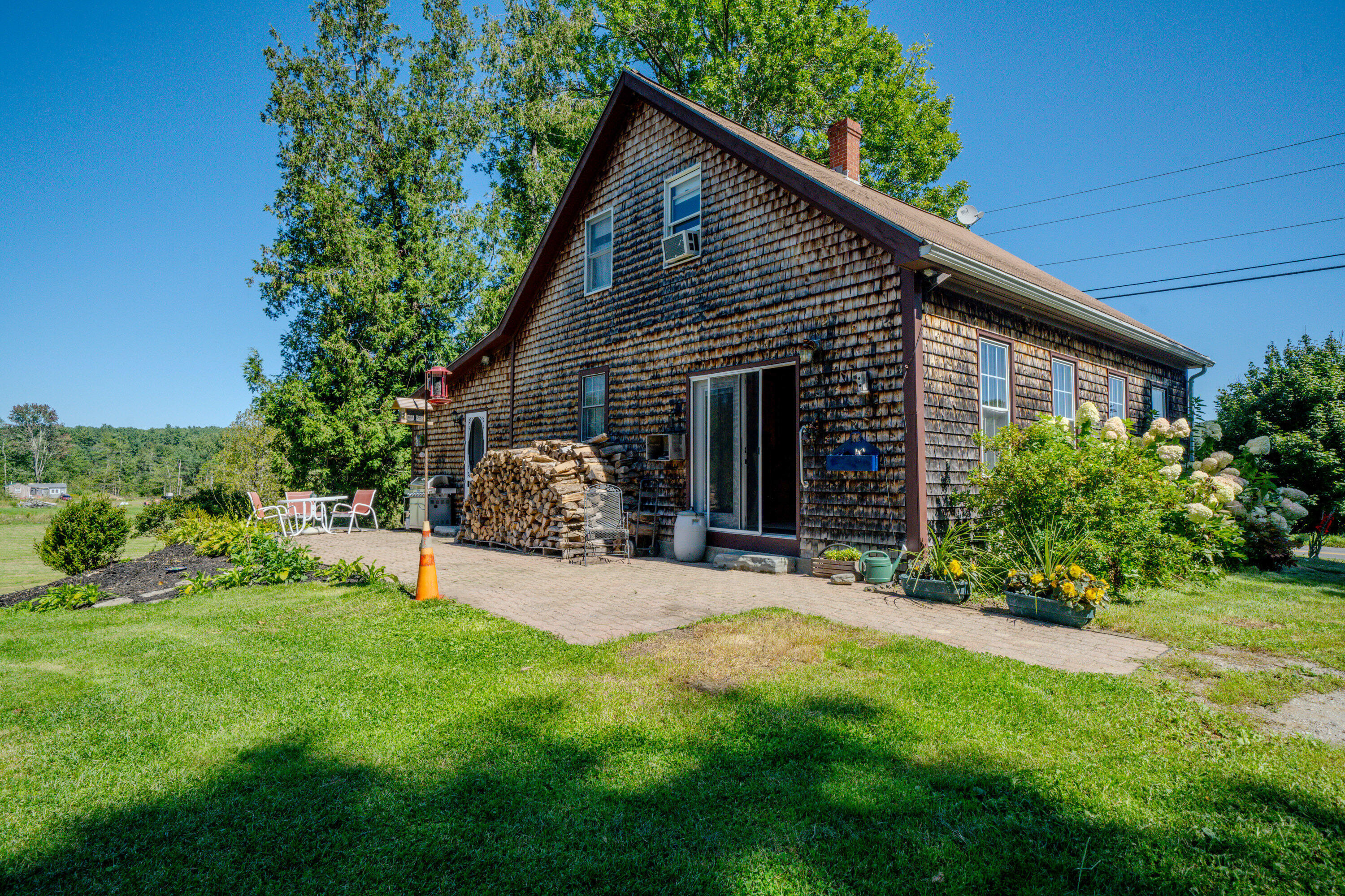 376 Appleton Road