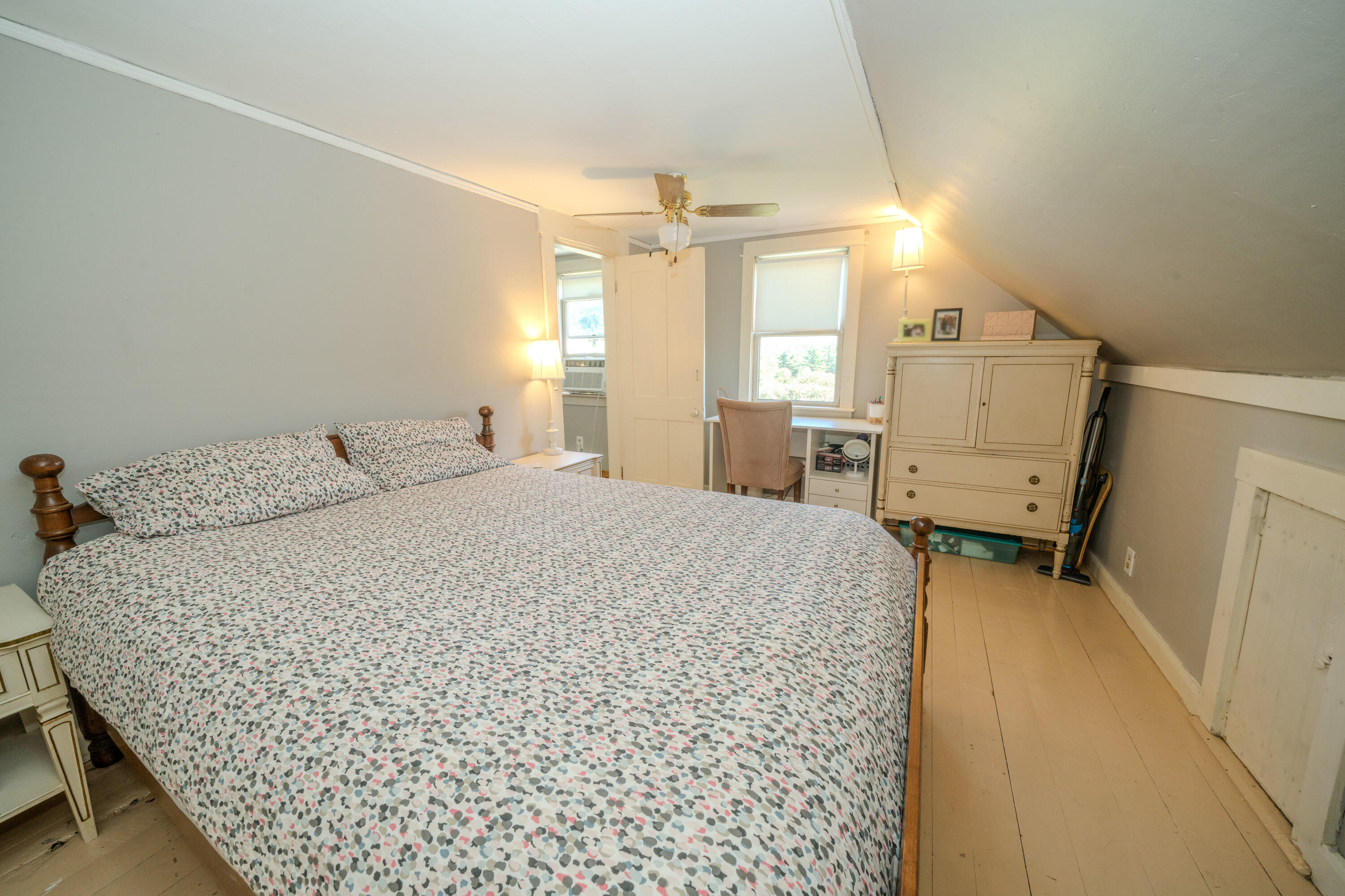 376 Appleton Road