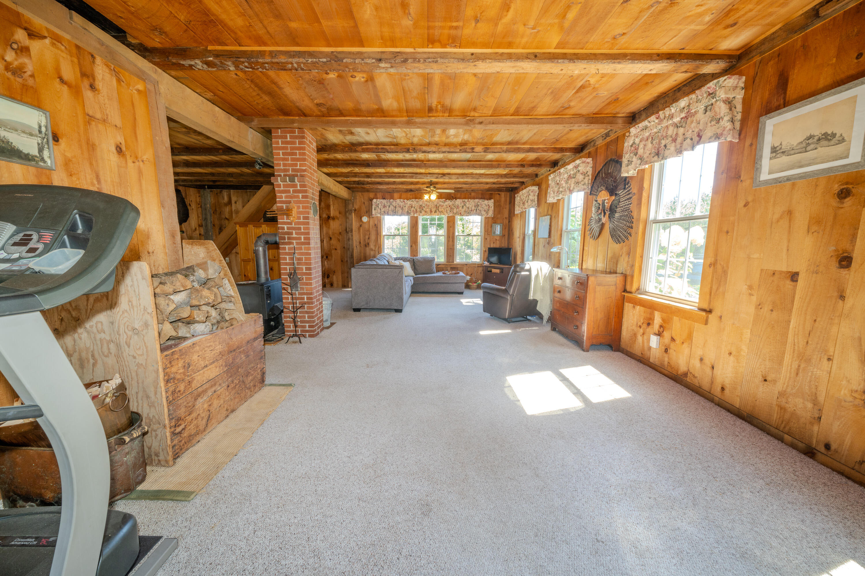 376 Appleton Road