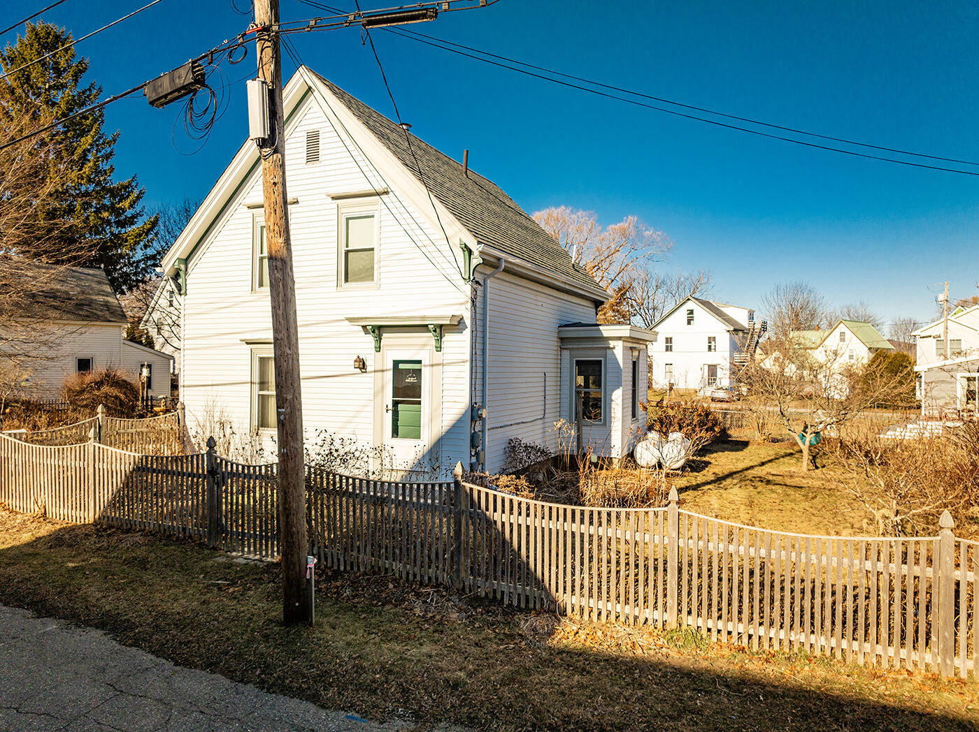 27 Linden Street