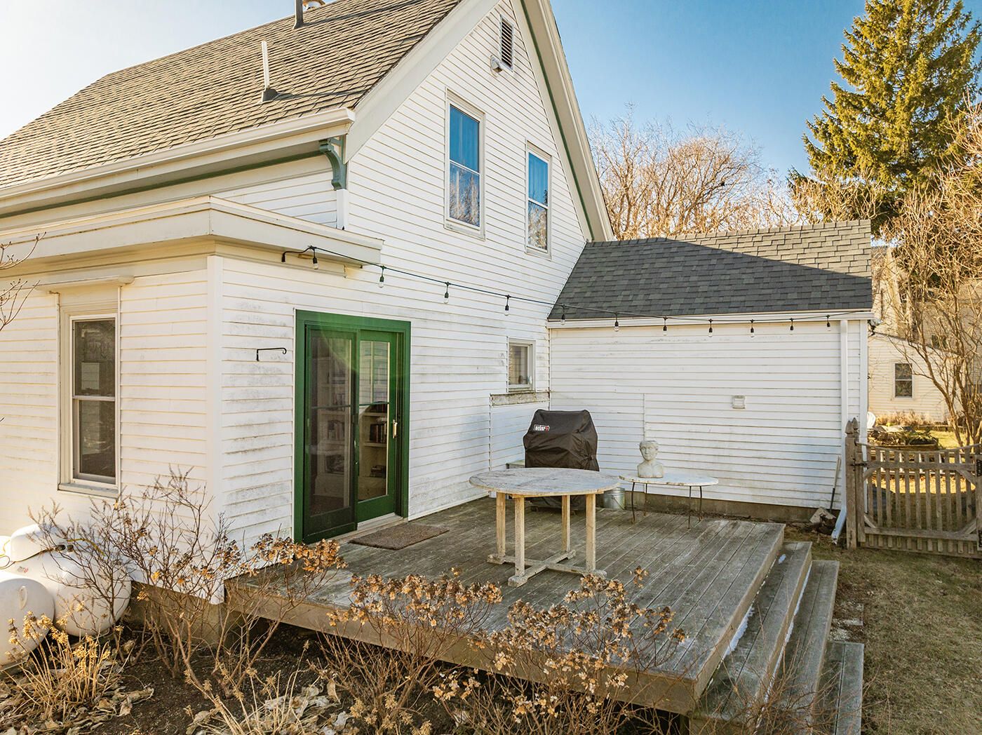 27 Linden Street