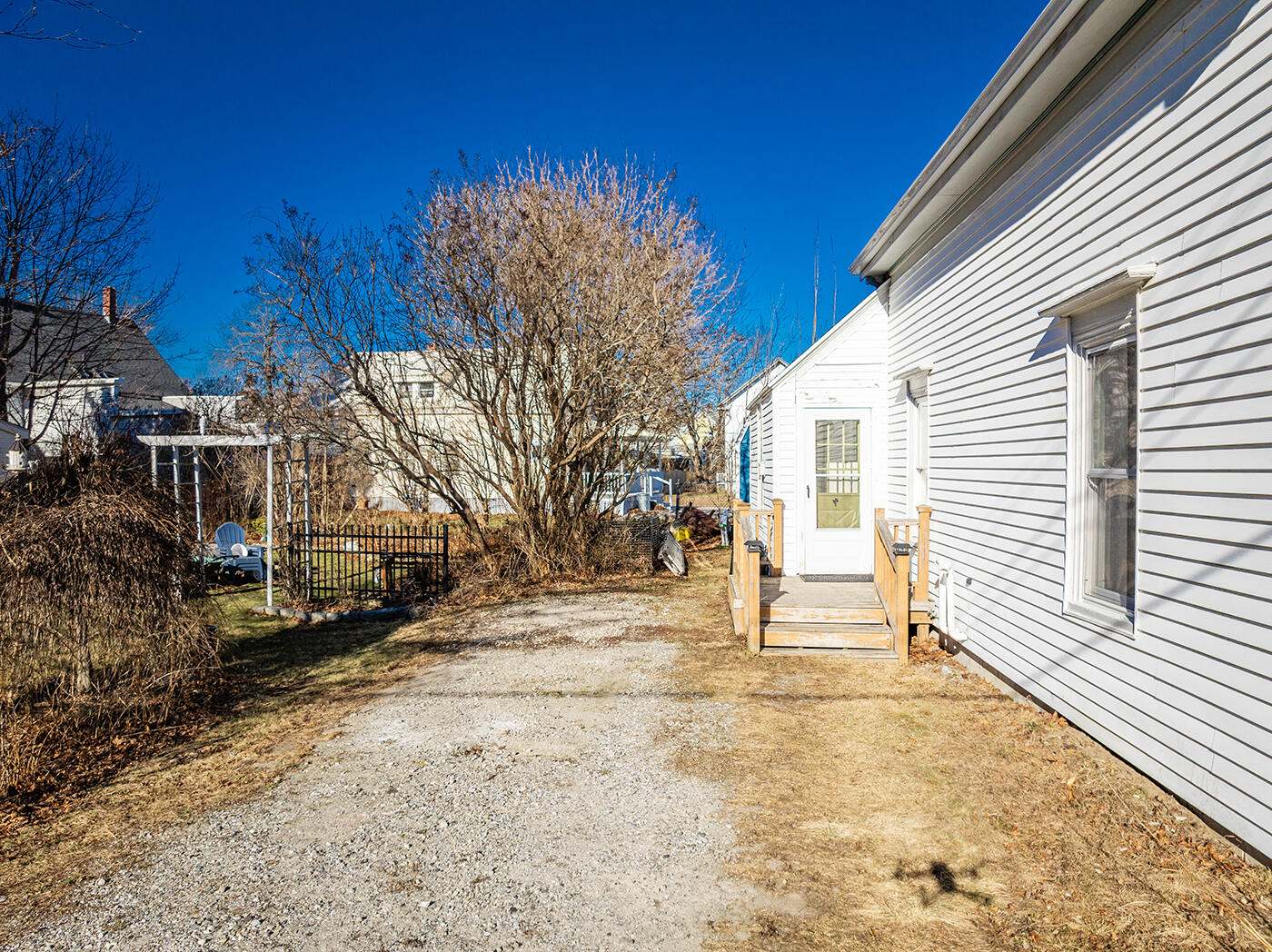 27 Linden Street