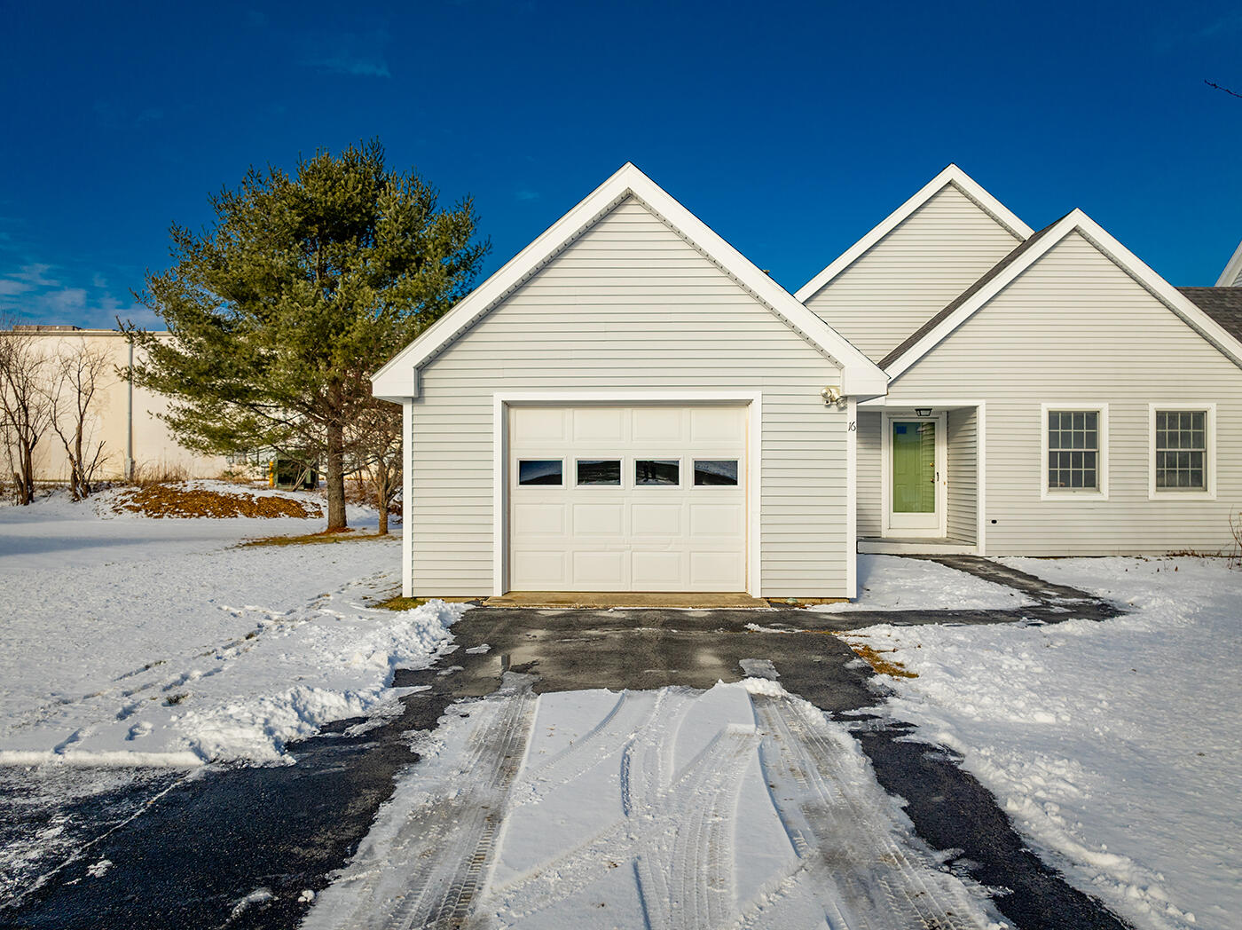 16 Schooner Drive