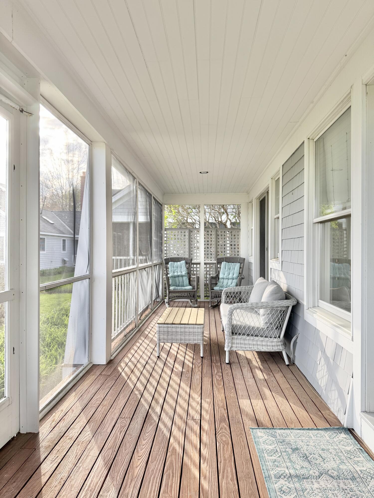 54 Village Way, 54