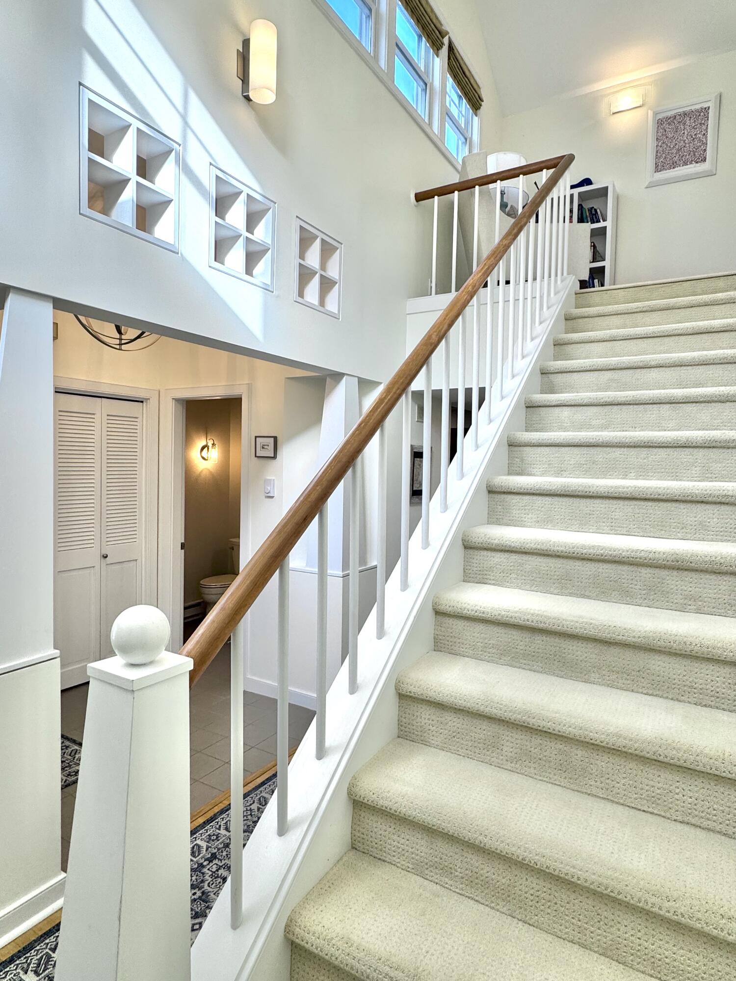 54 Village Way, 54